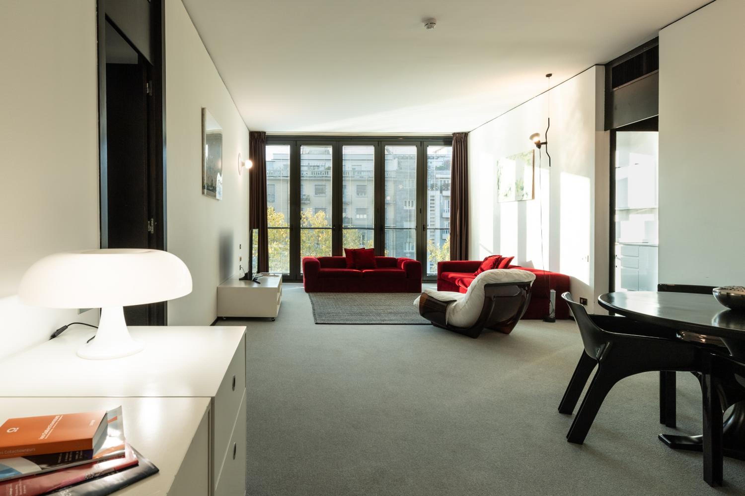 Two-Bedroom Suite - Photo 3