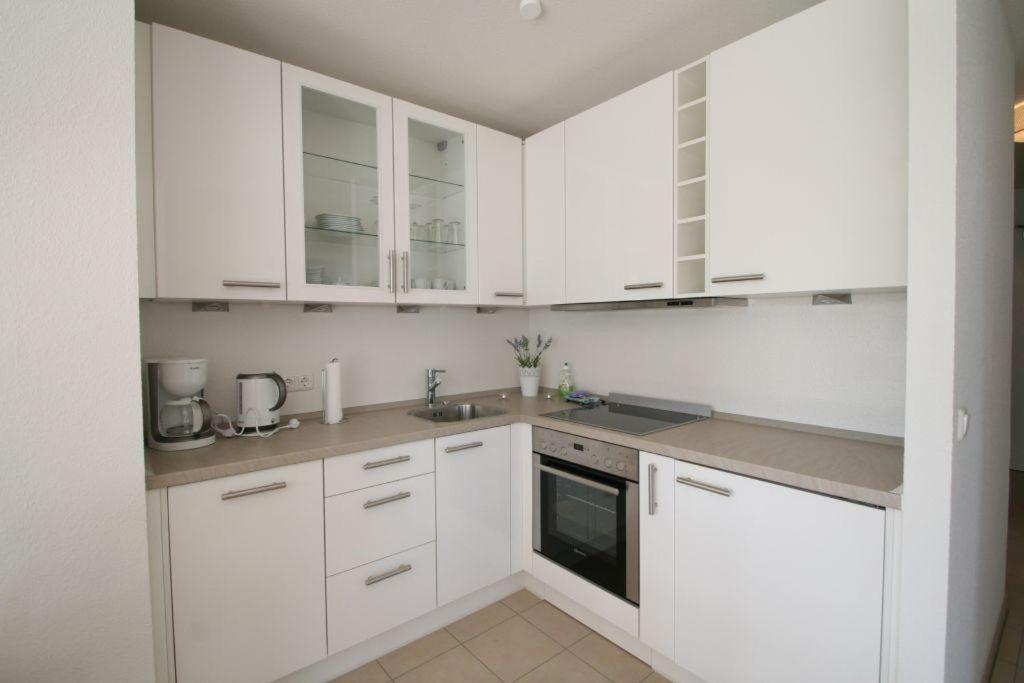 Apartment with Terrace photo 2