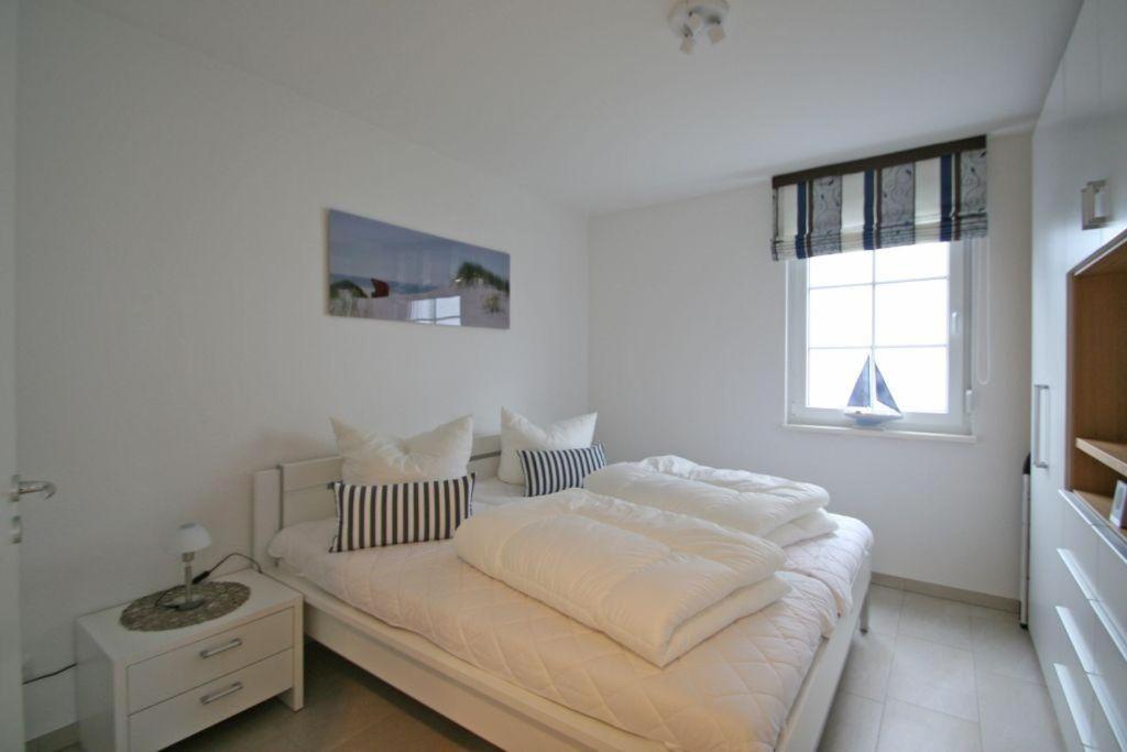 Apartment With Terrace photo 3