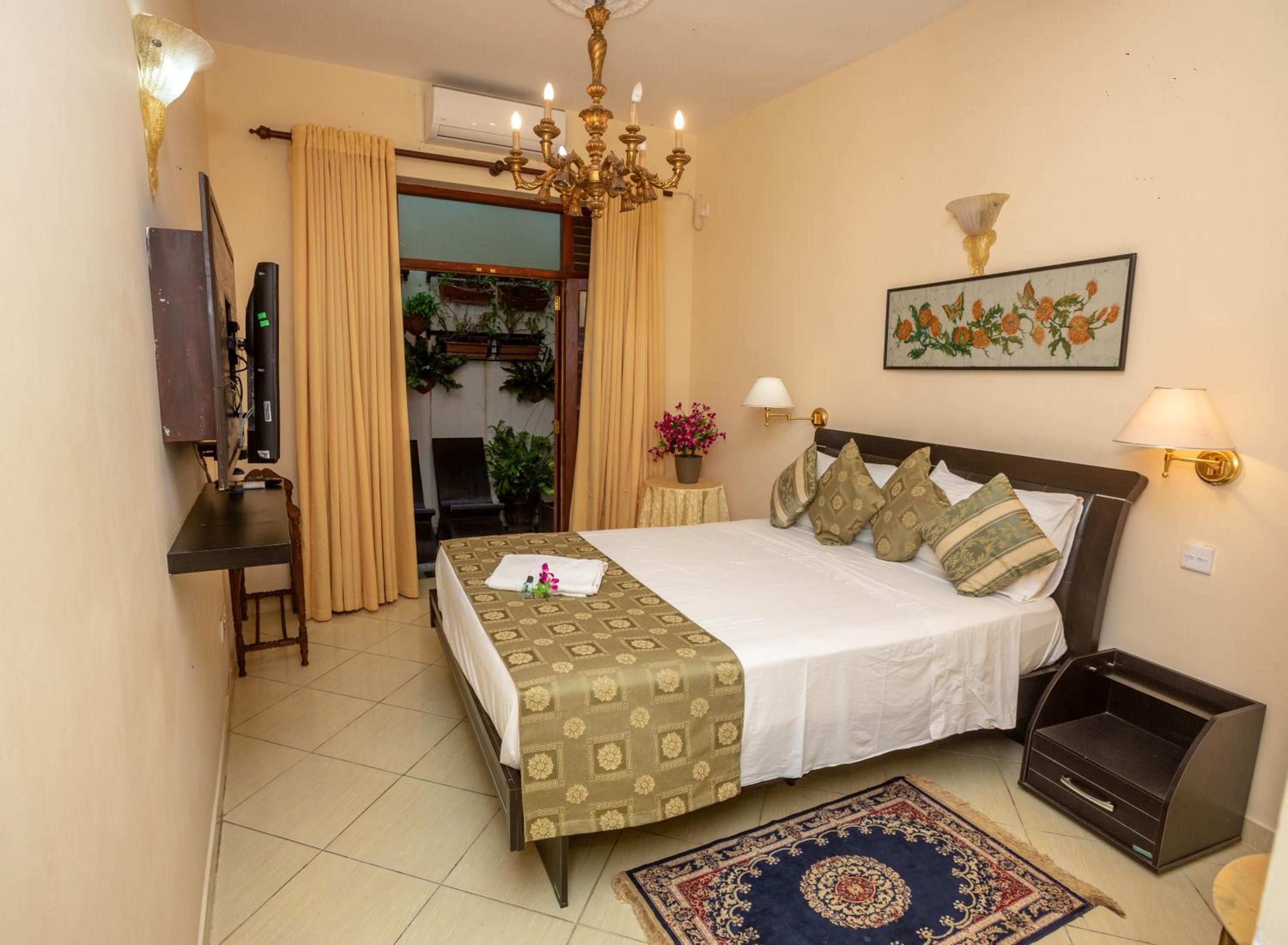 Deluxe Double Room photo 3