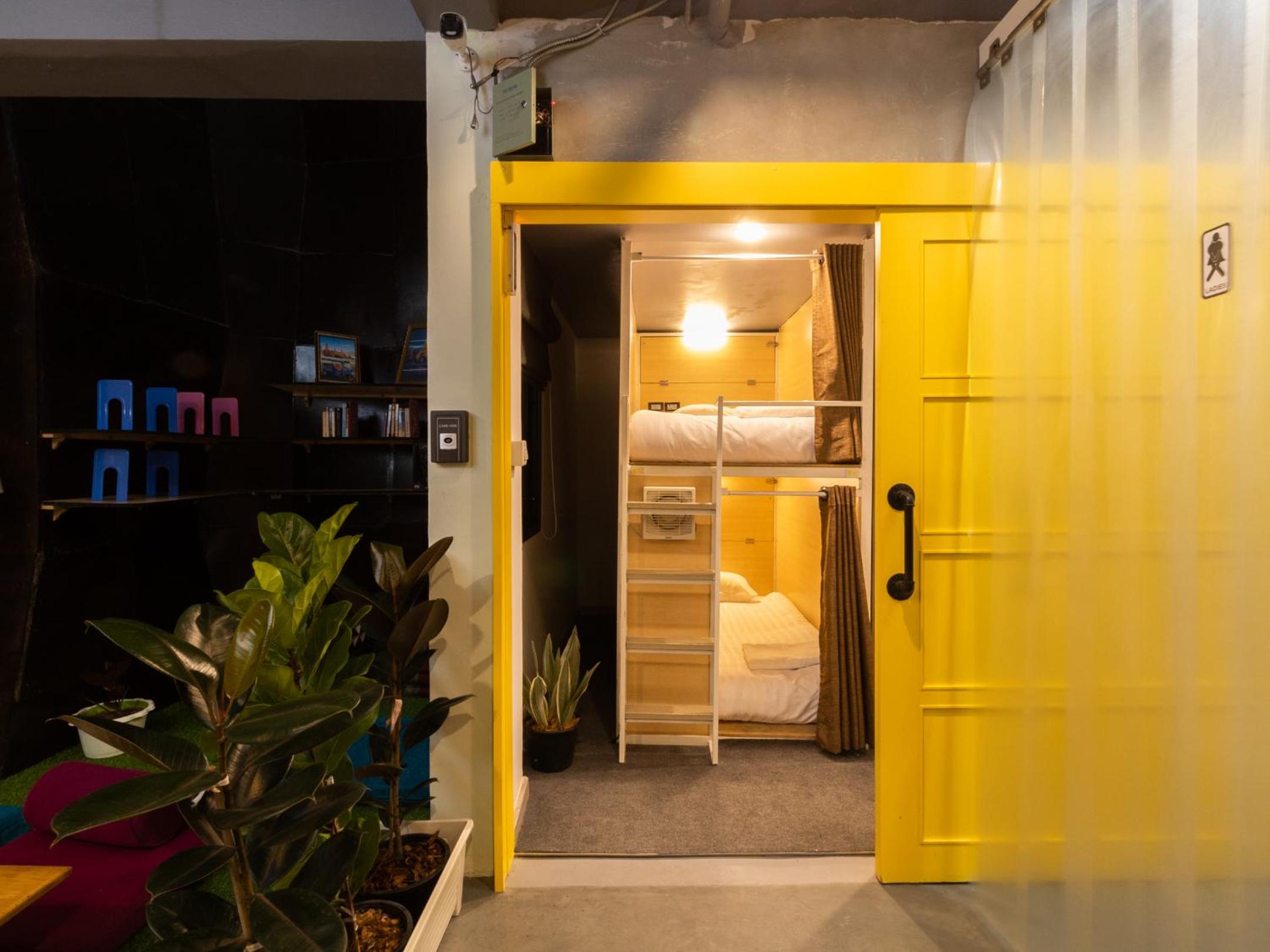 Bed in 4-Bed Female Dormitory Room photo 1