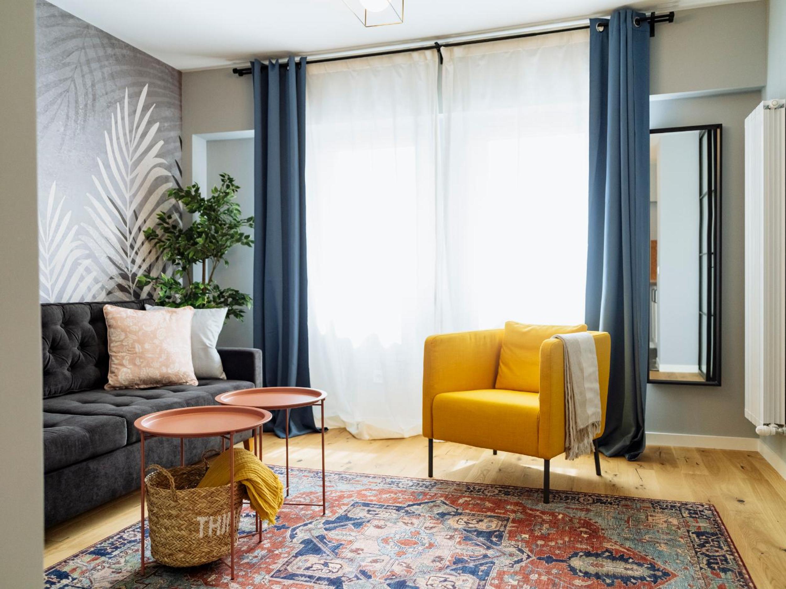 One-Bedroom Apartment - Photo 14