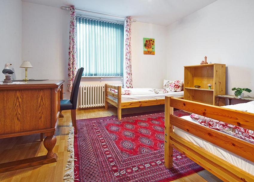 Three-Bedroom Apartment photo 2