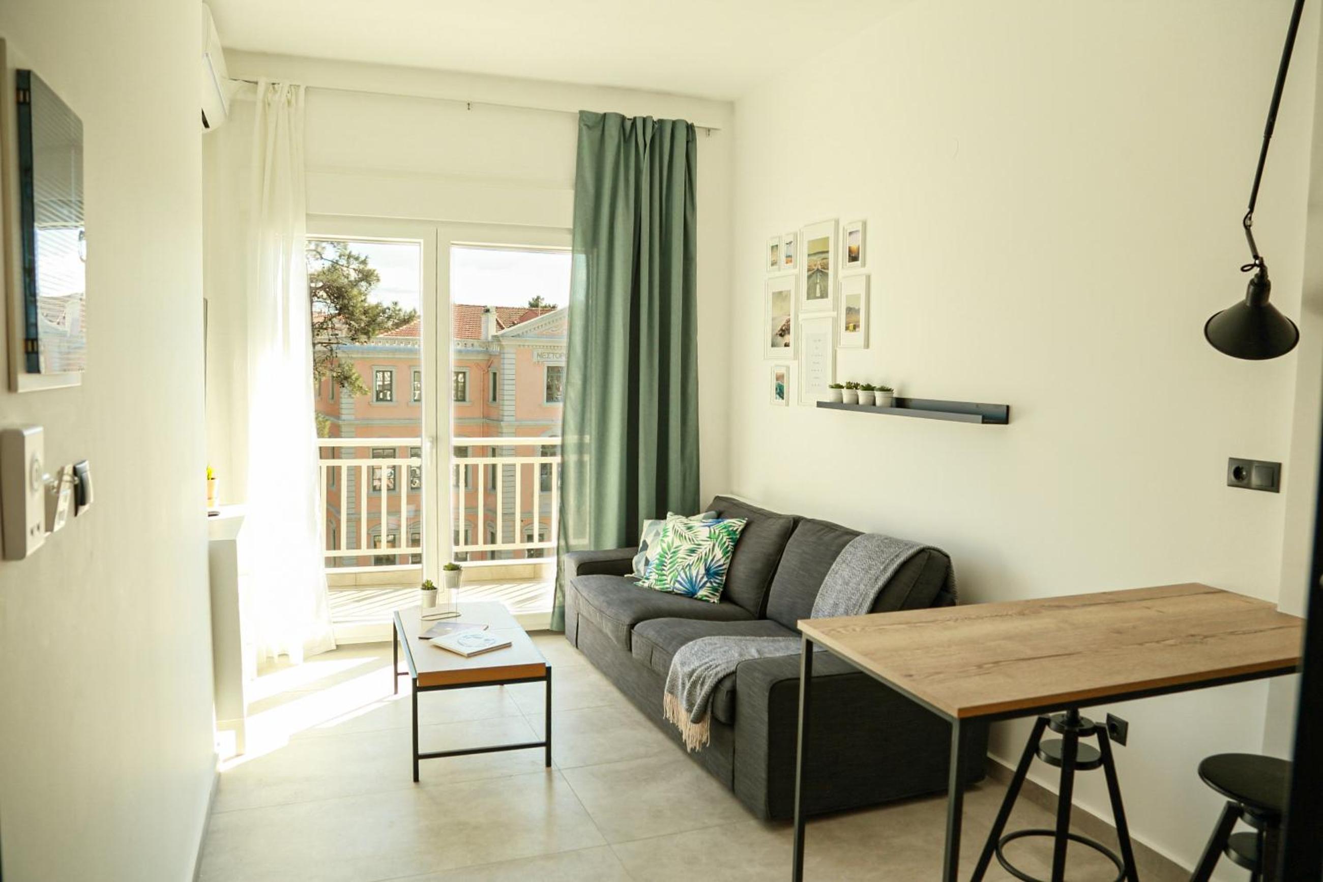 Apartment with Balcony