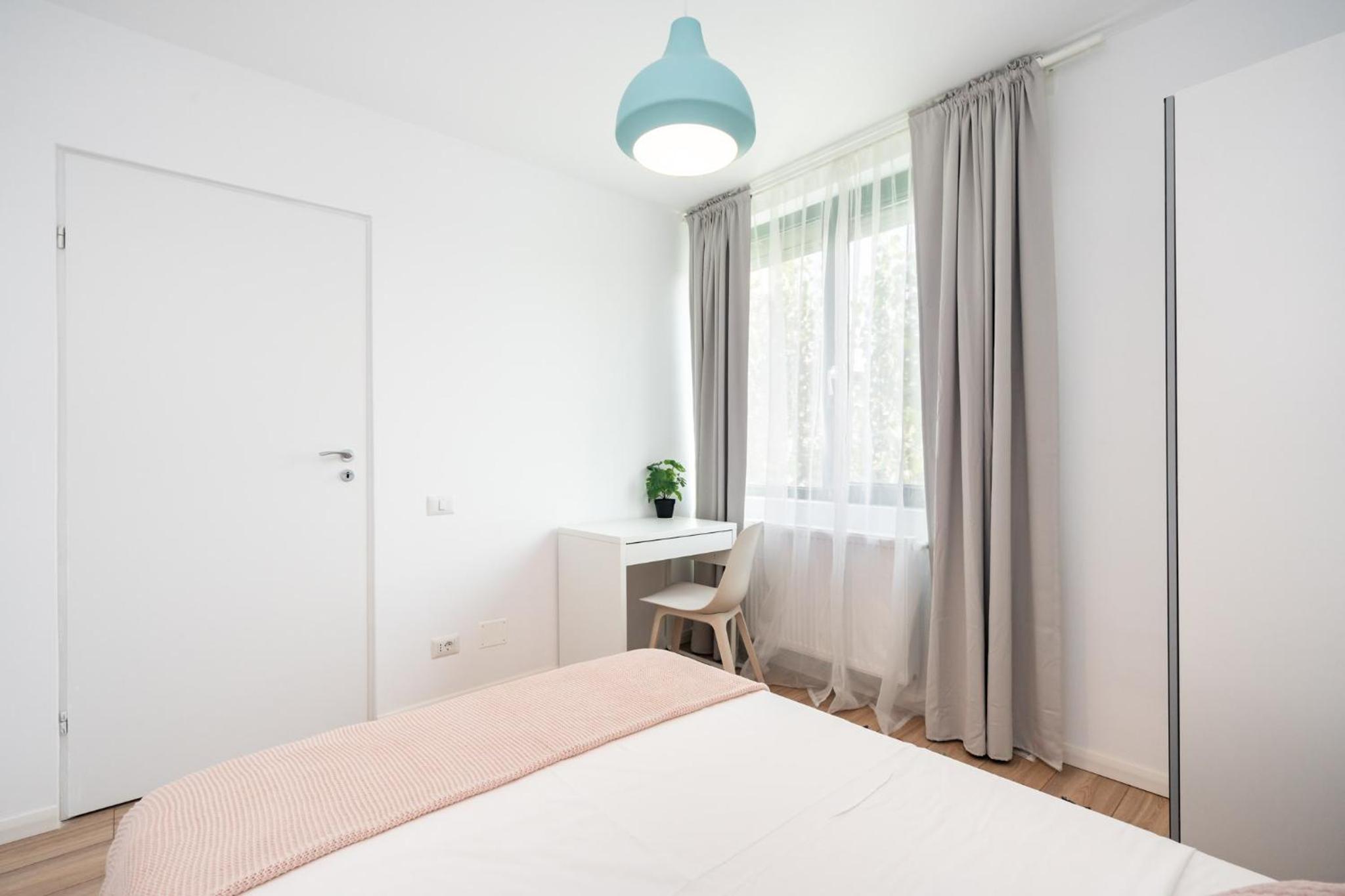 Two-Bedroom Apartment - Photo 41
