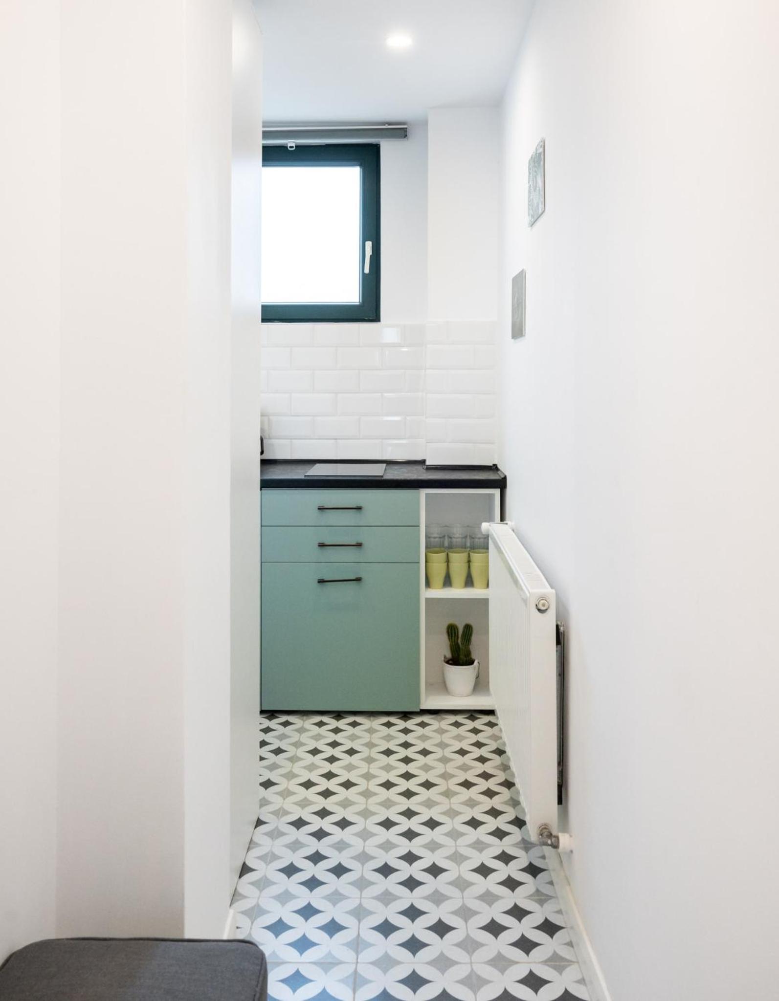 Two-Bedroom Apartment - Photo 42