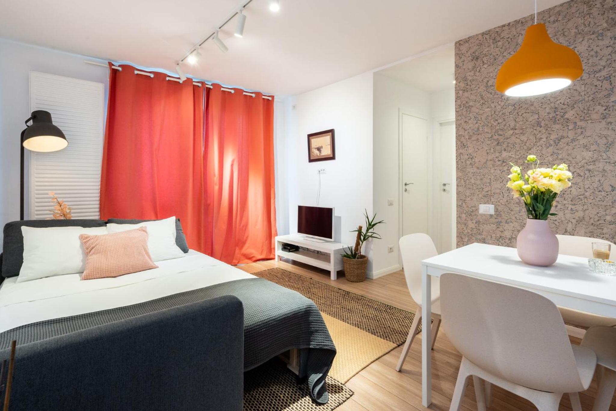 Two-Bedroom Apartment - Photo 25
