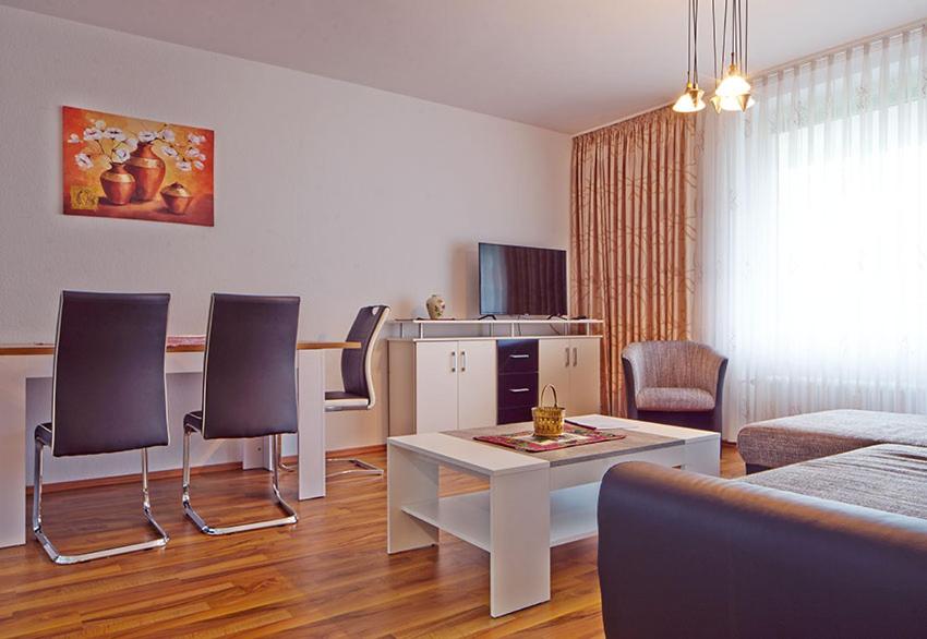 Three-Bedroom Apartment photo 2