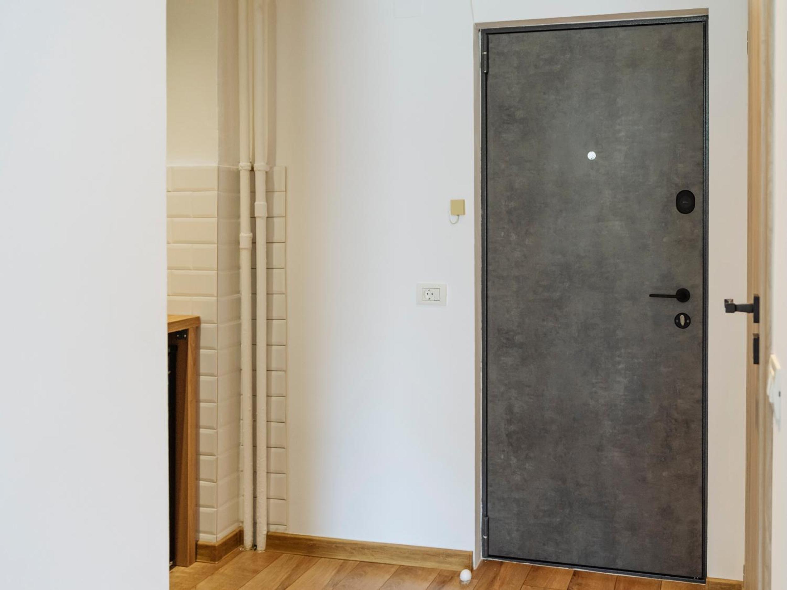 One-Bedroom Apartment - Photo 4