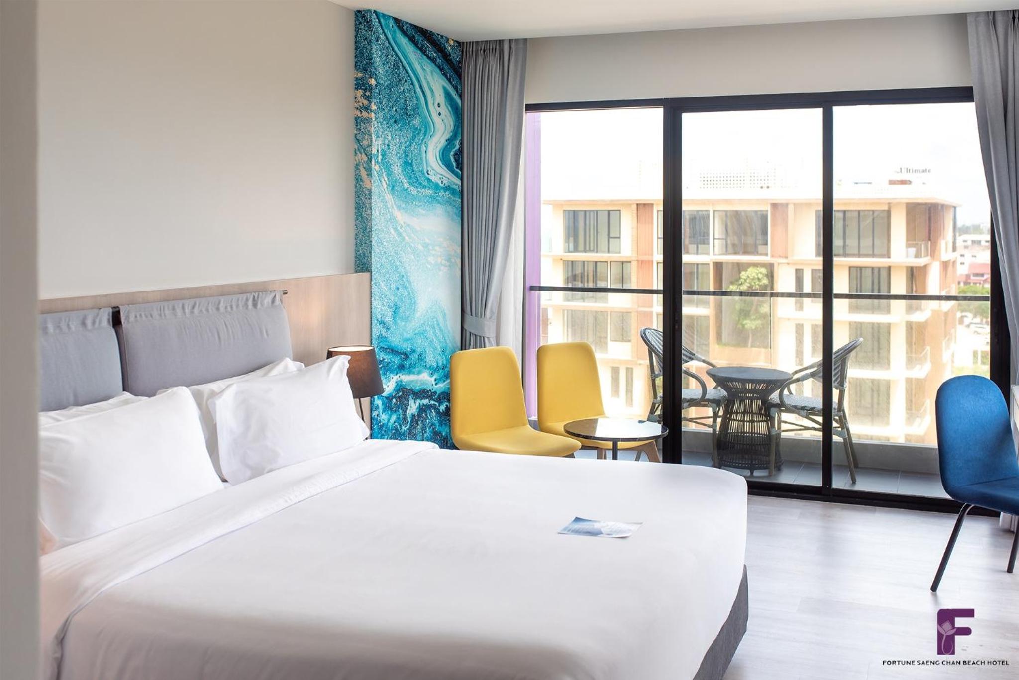 Premier River View Room - Photo 1