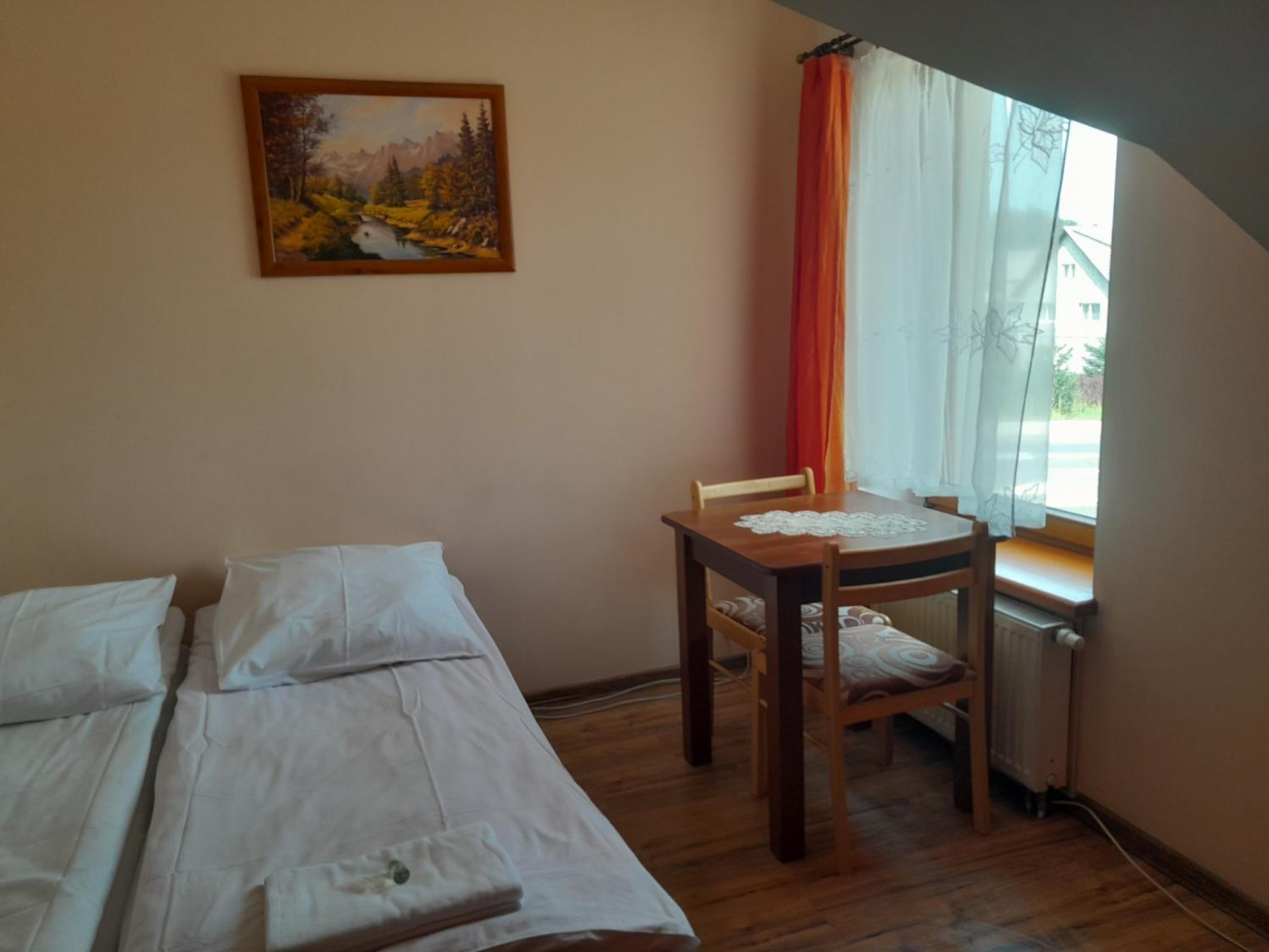 Double Room - Photo 2