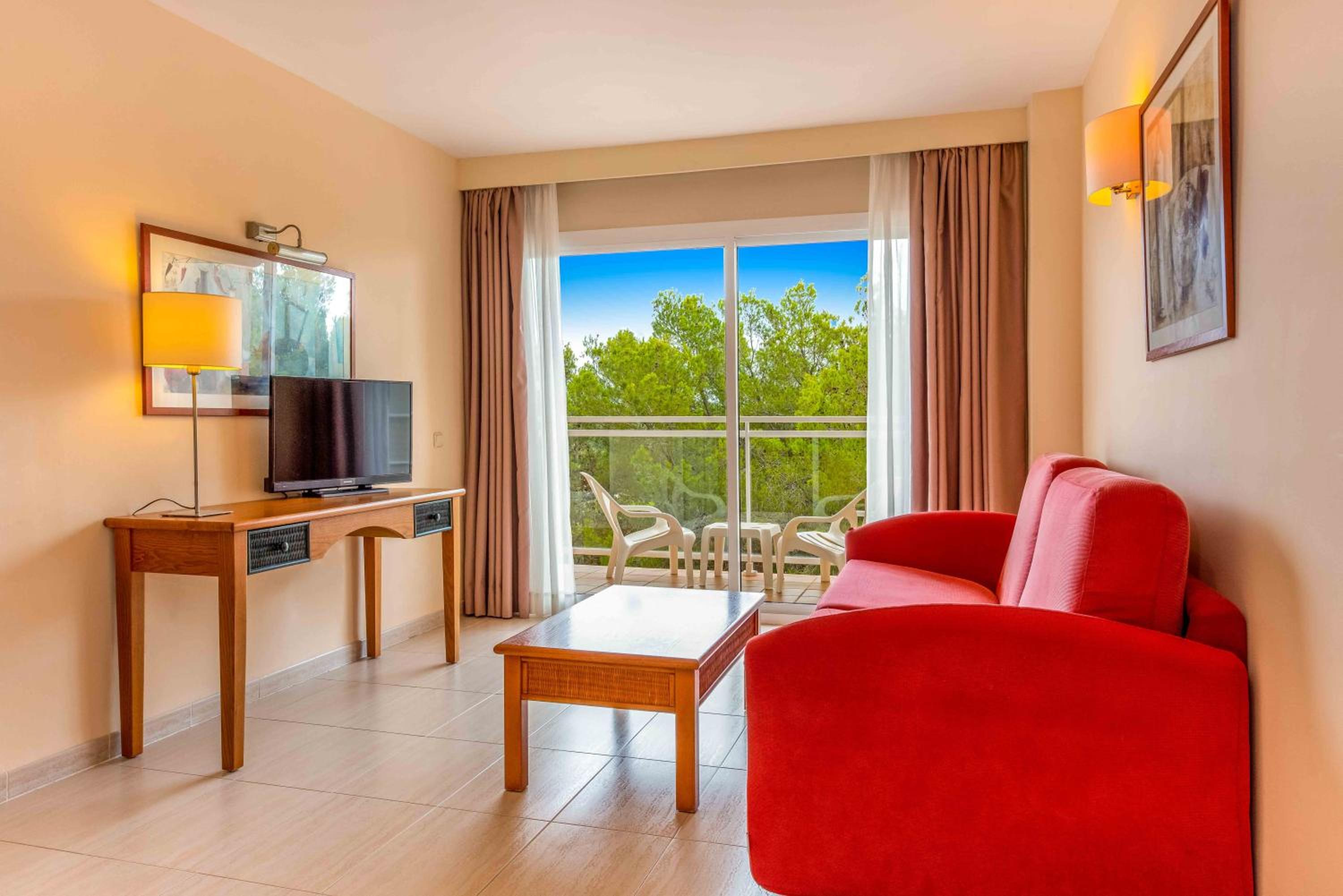Apartamento de una habitación con vista al jardín