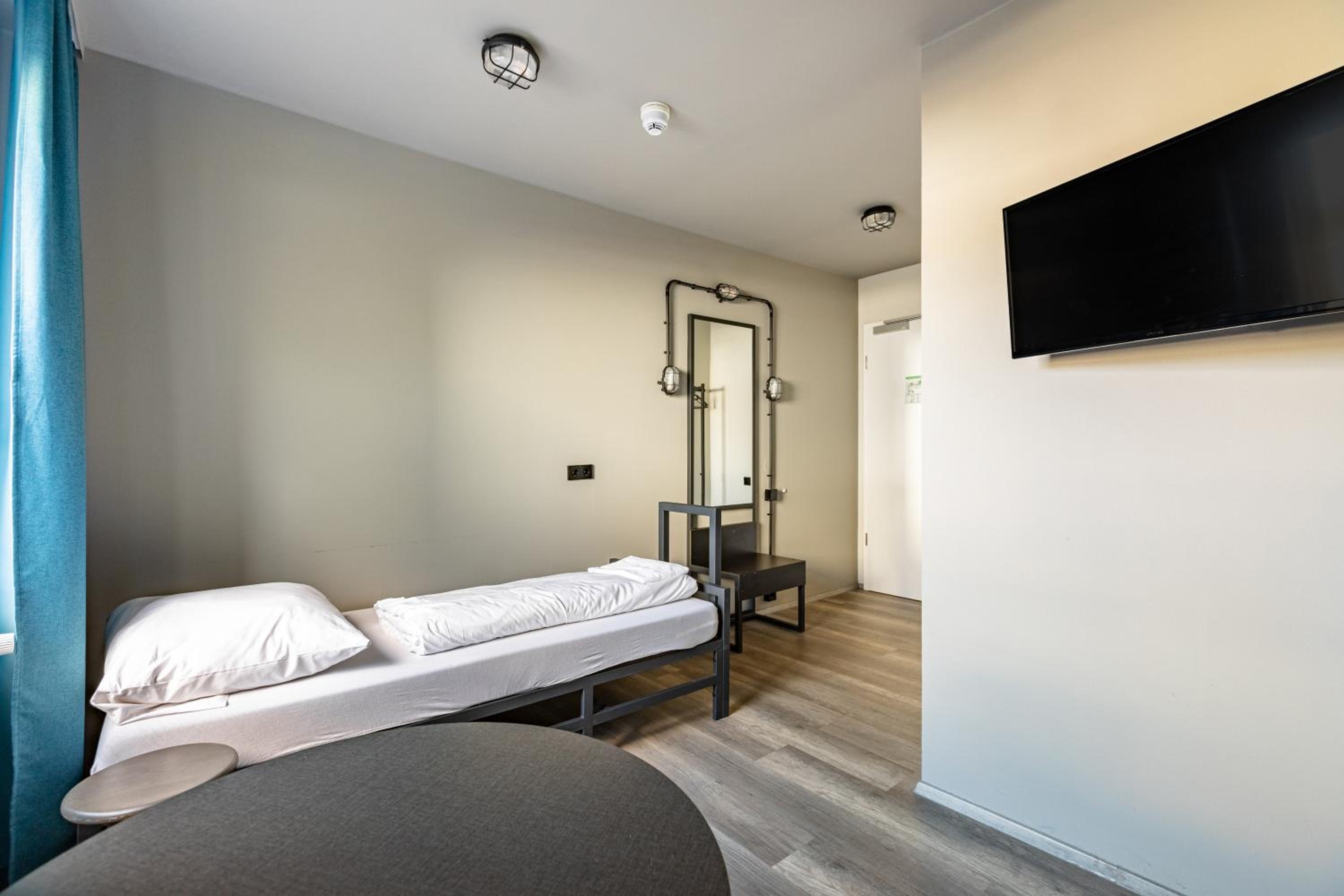 Twin room for Single use photo 3