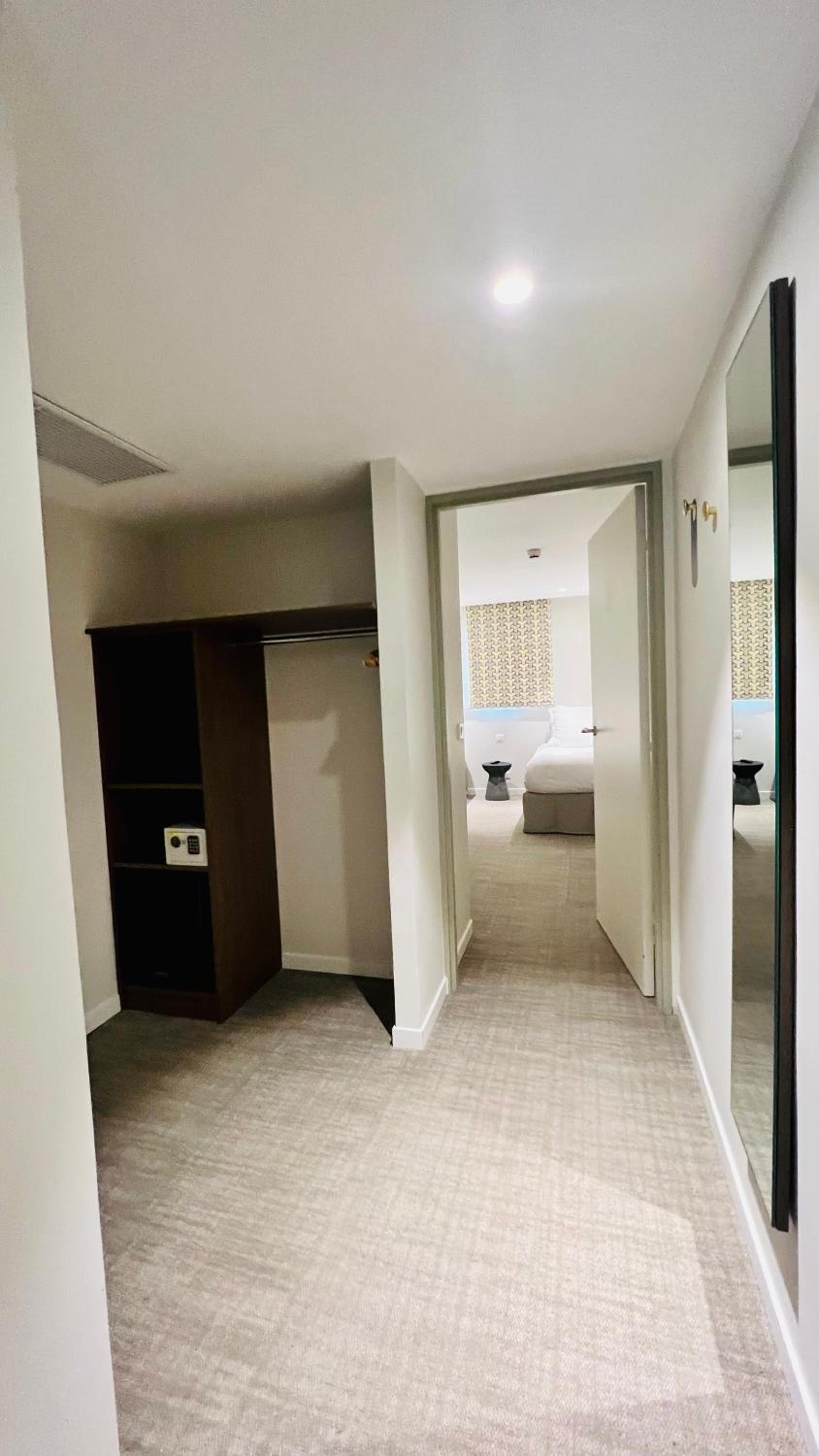 Family Comfort Room - Photo 2
