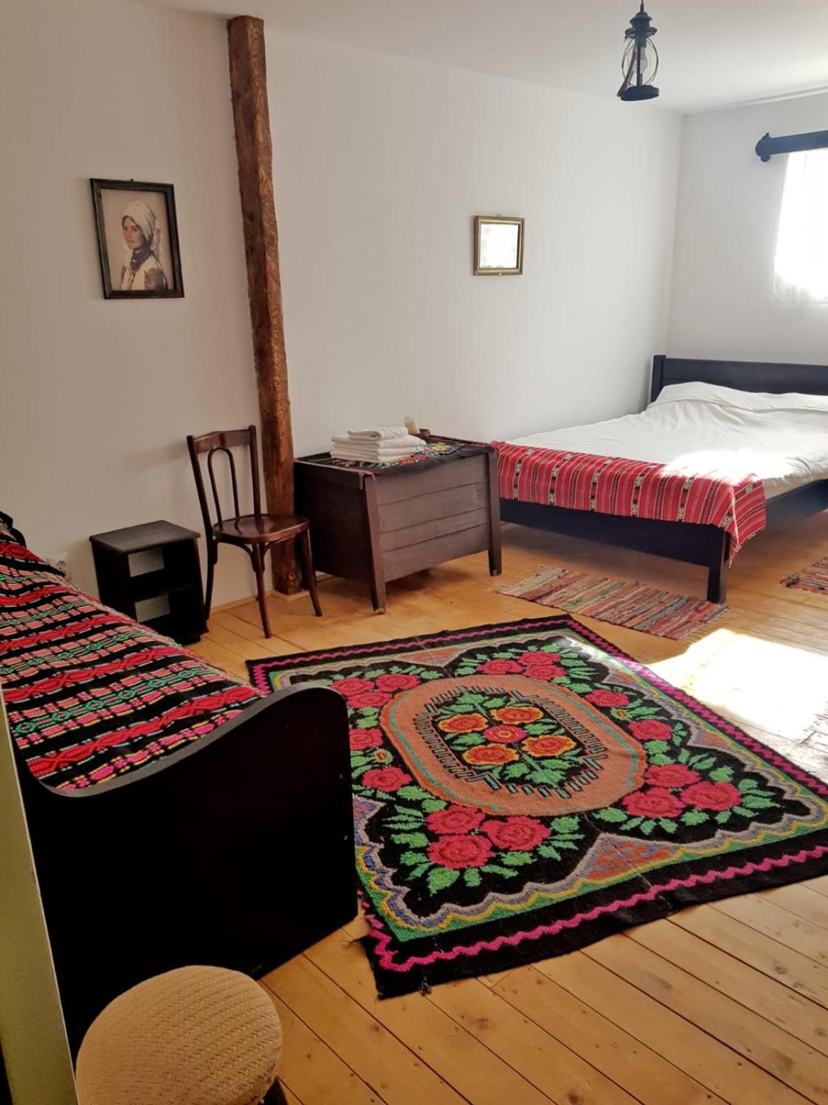 Standard Triple Room photo 2