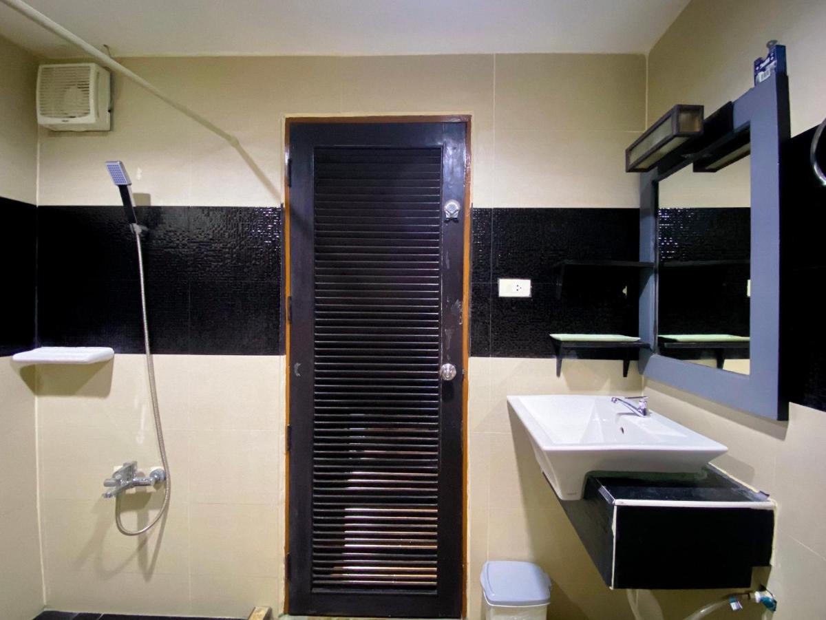 Deluxe Twin Room - Photo 5