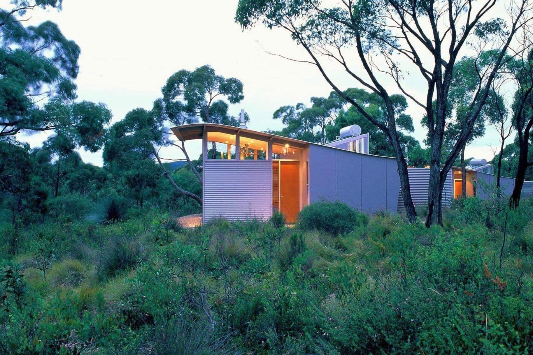 Two-Bedroom House photo 3