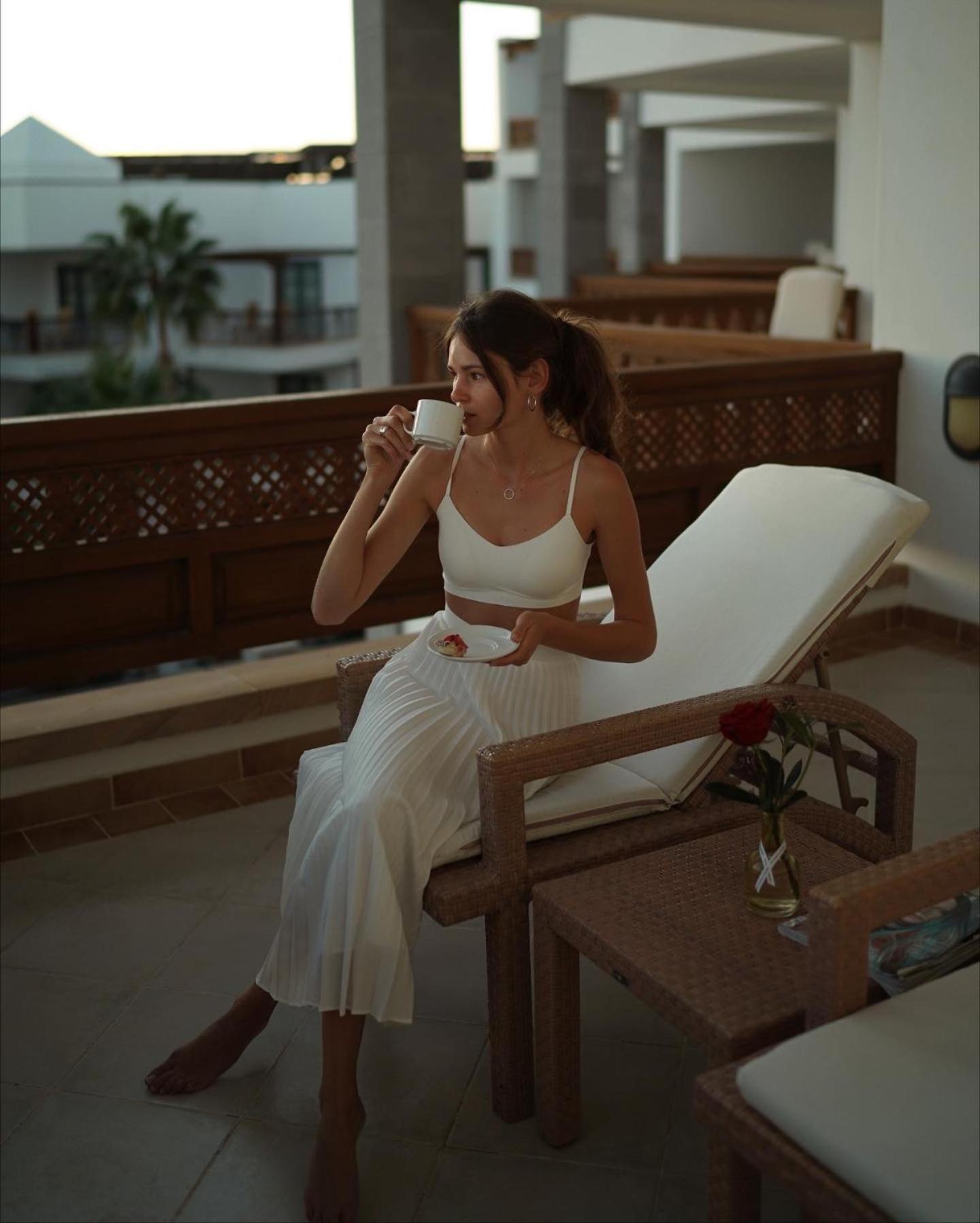 Junior Suite with Sea View (2 Adults + 1 Child) photo 2