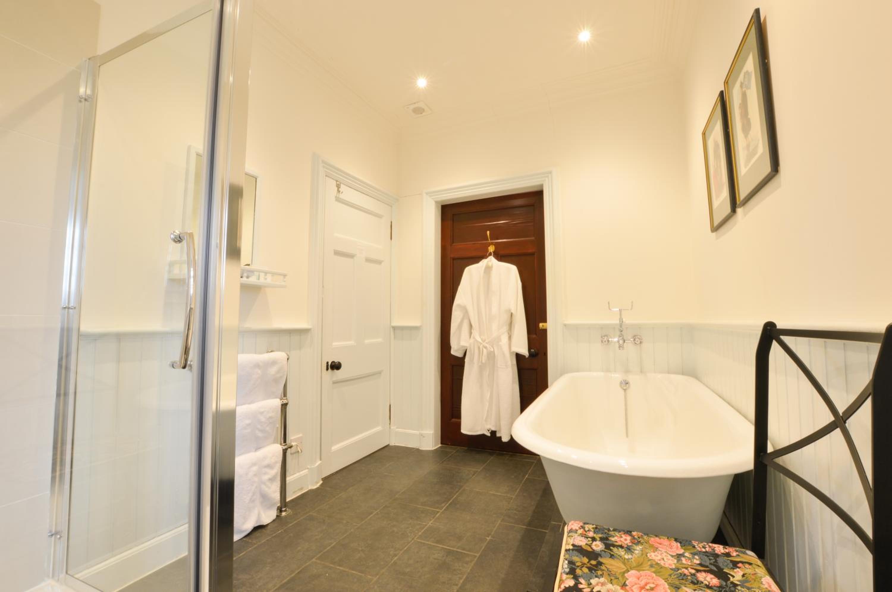 Superior King Room photo 3