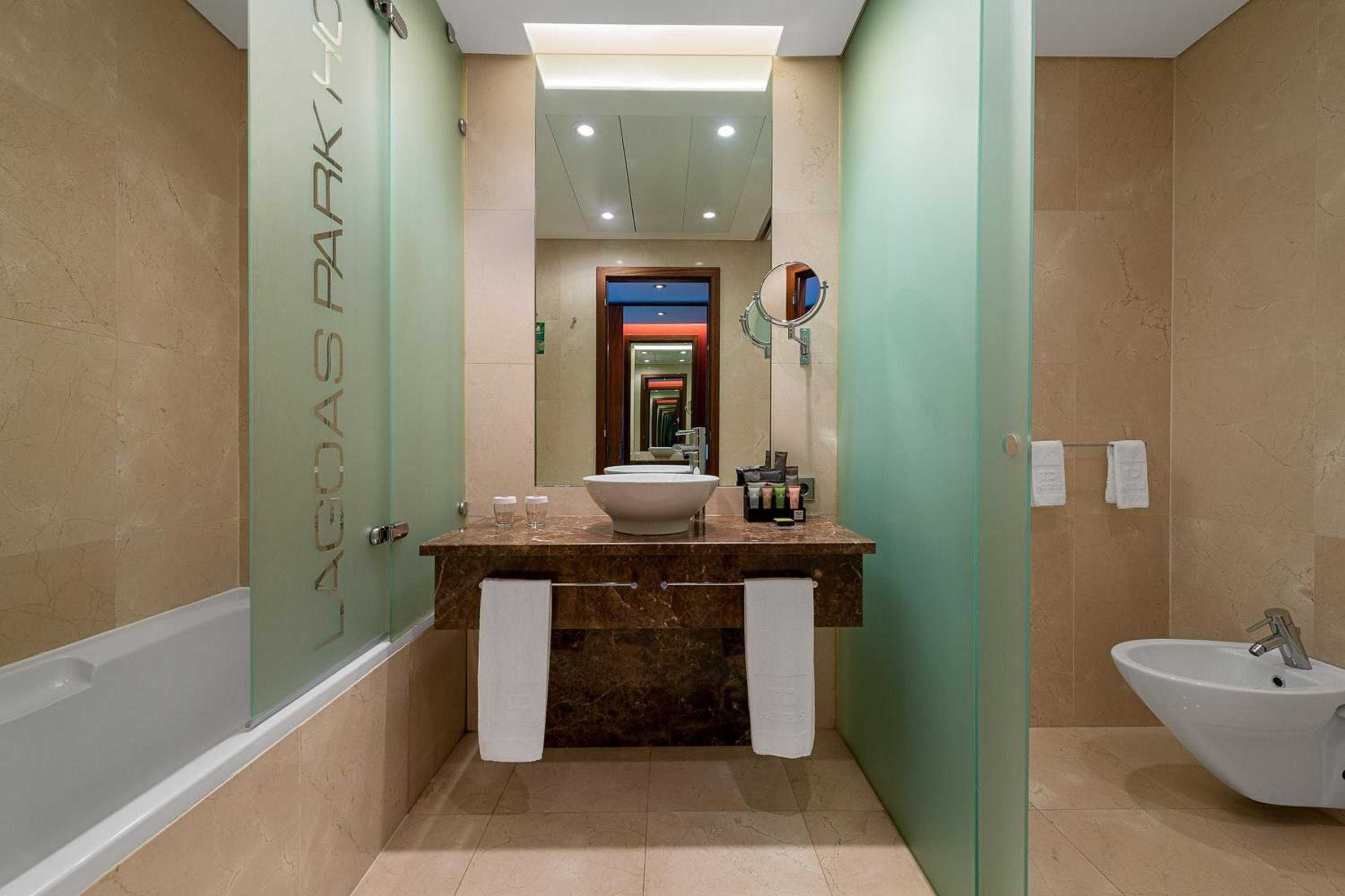 Executive Double Room - Photo 3