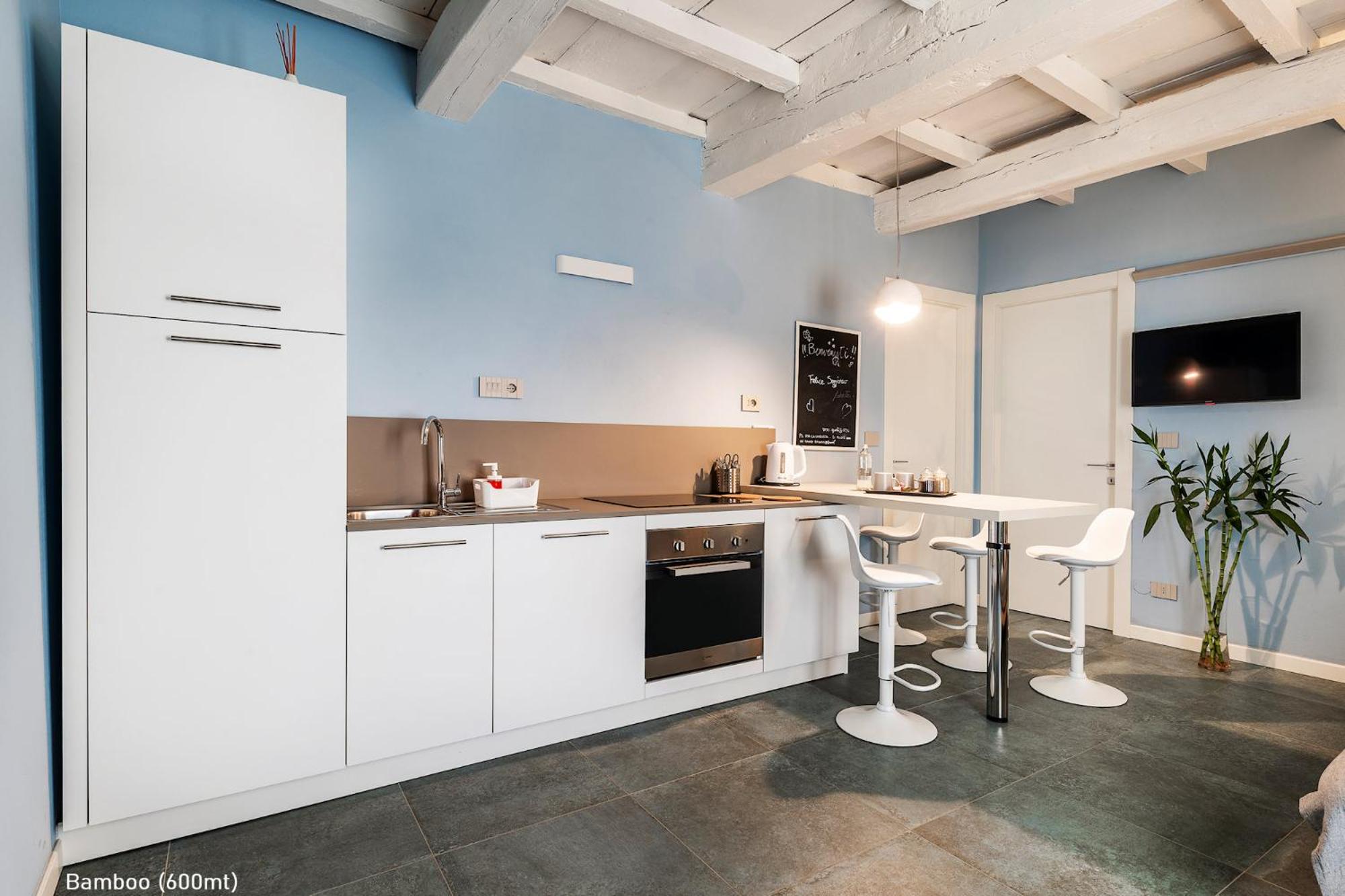 One-Bedroom Apartment - Photo 20