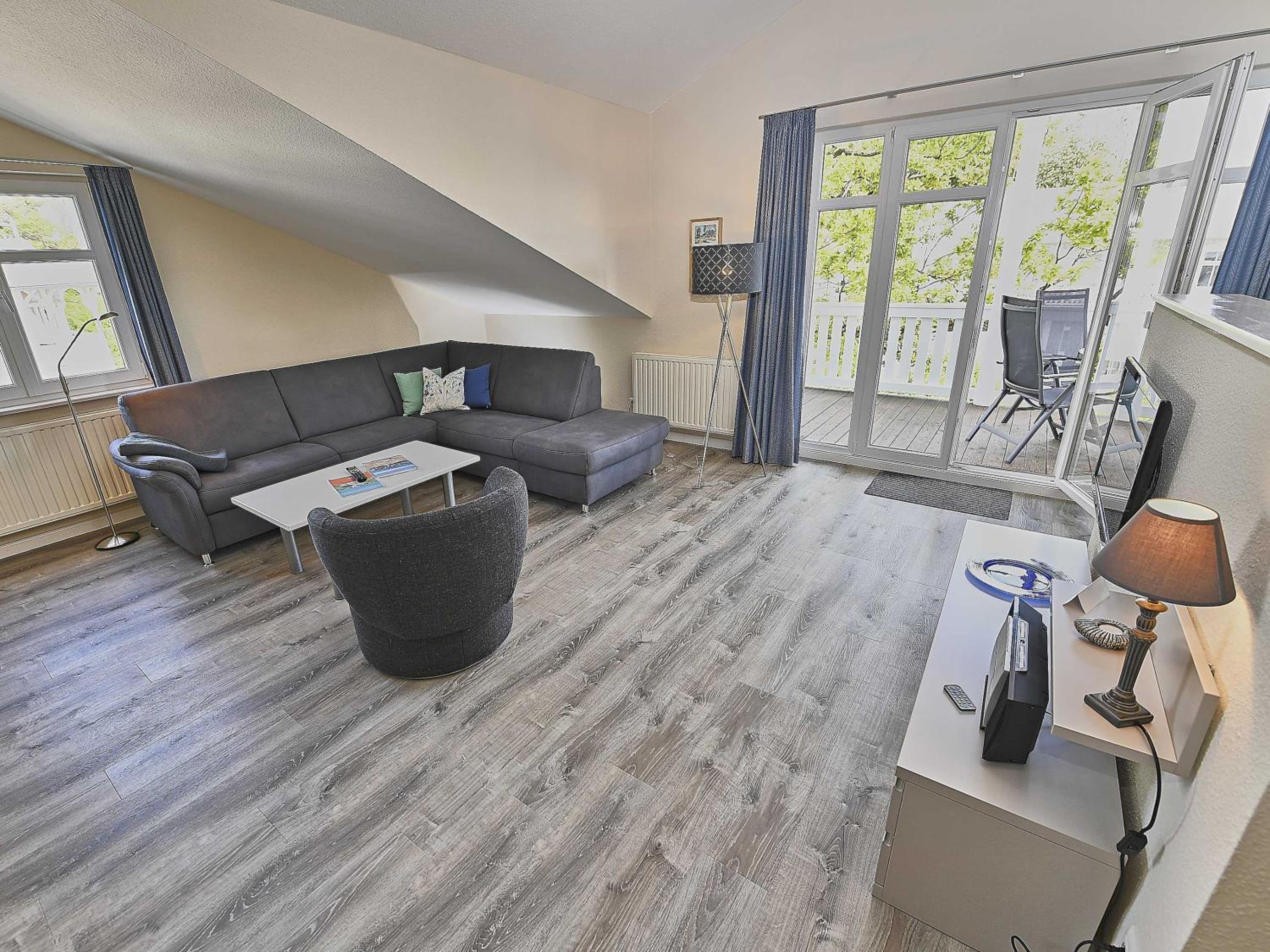 Apartment with Terrace photo 1