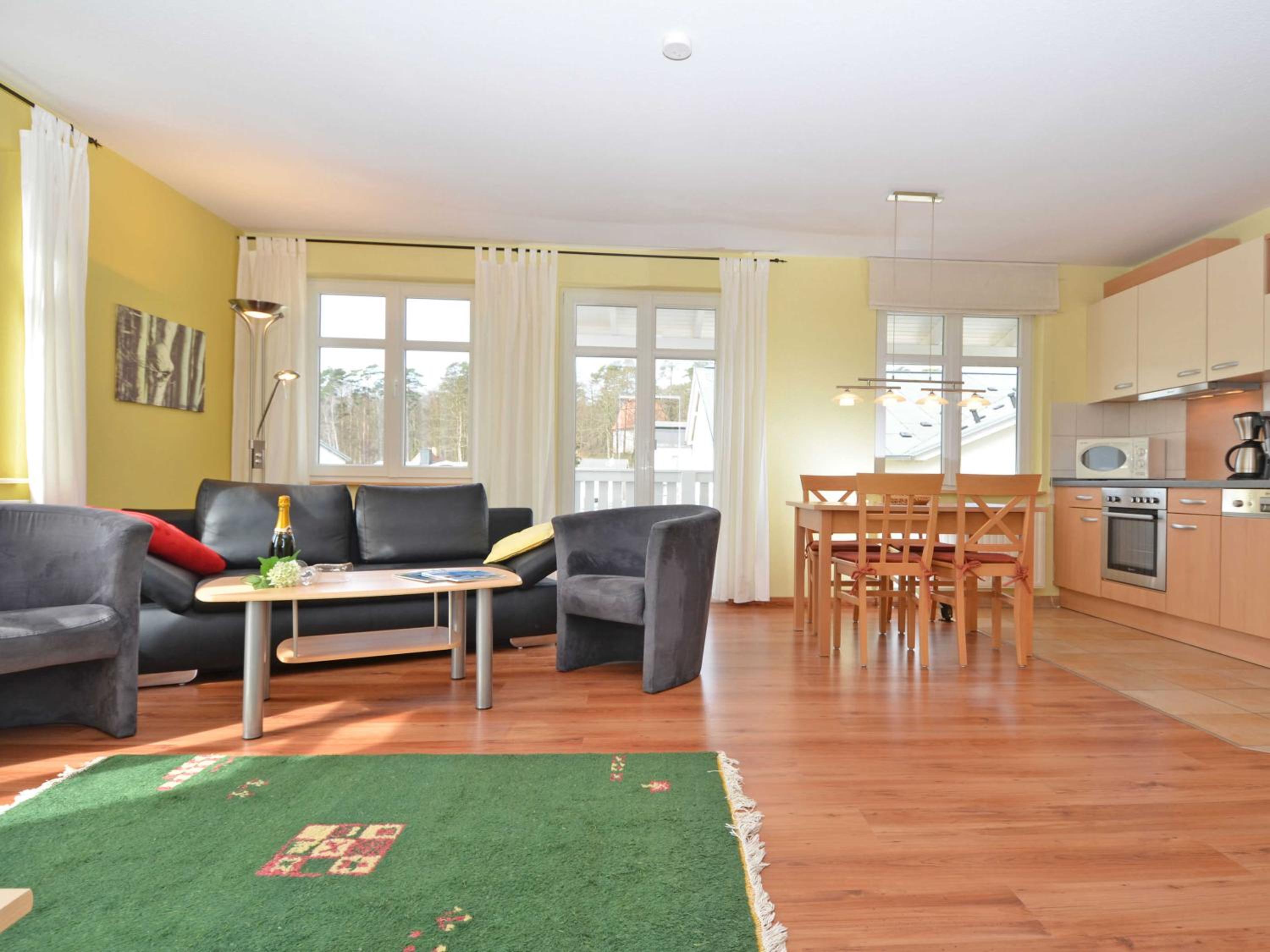 Apartment with Terrace photo 1