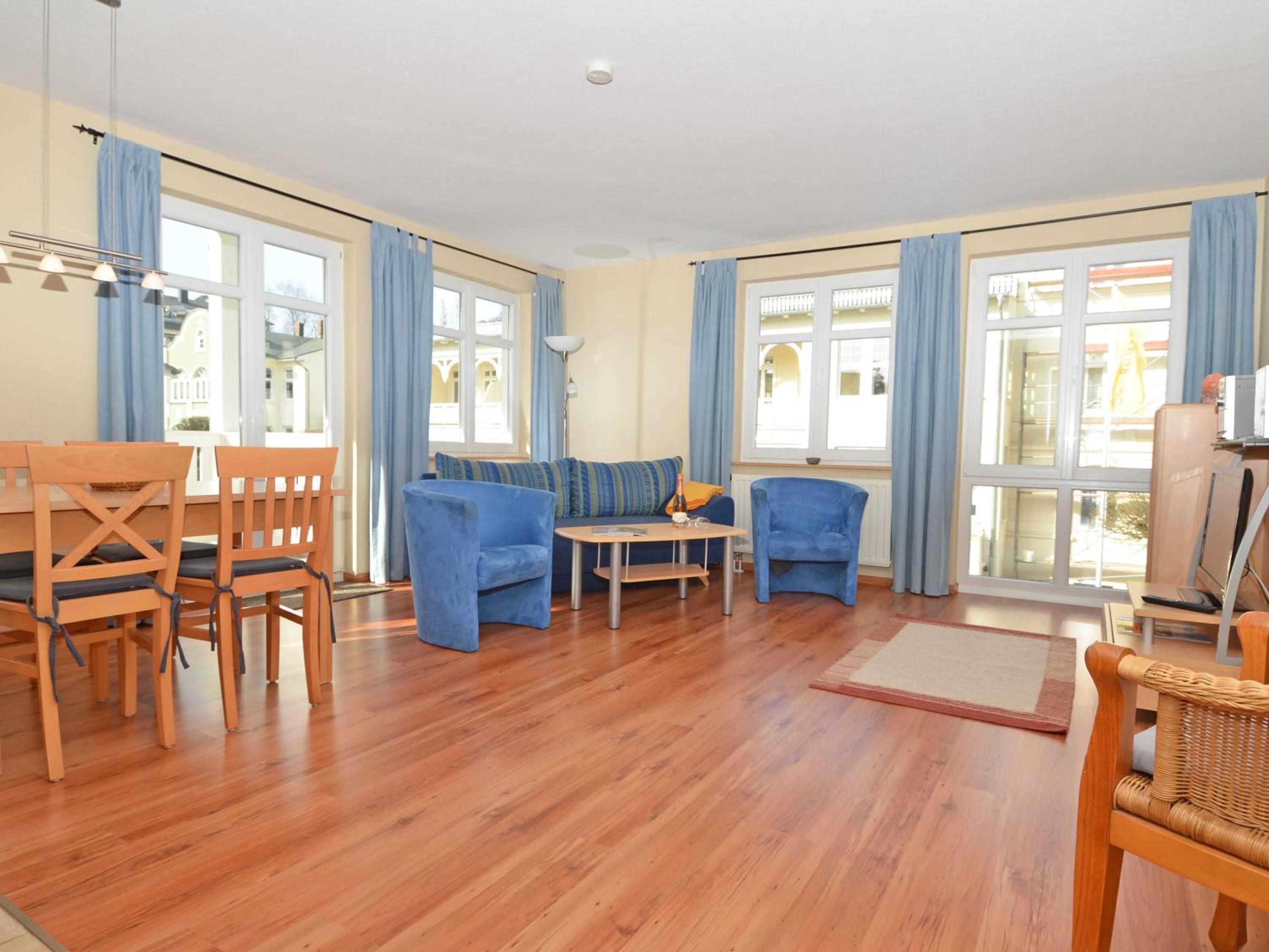 Apartment with Terrace photo 1