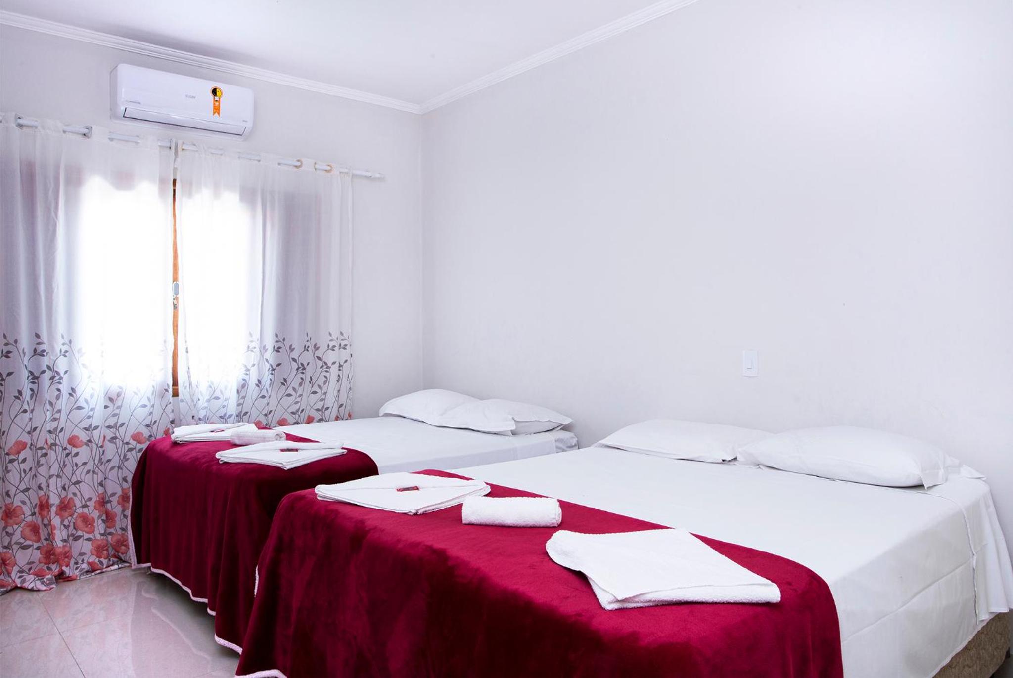 Master Room - Photo 2