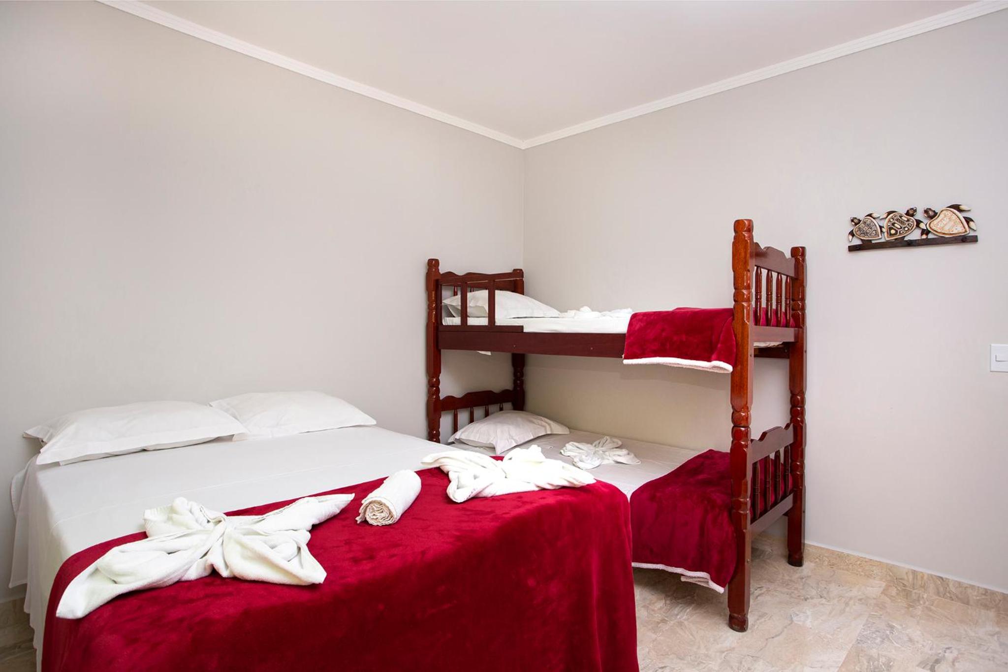 Superior Family Room - Photo 9