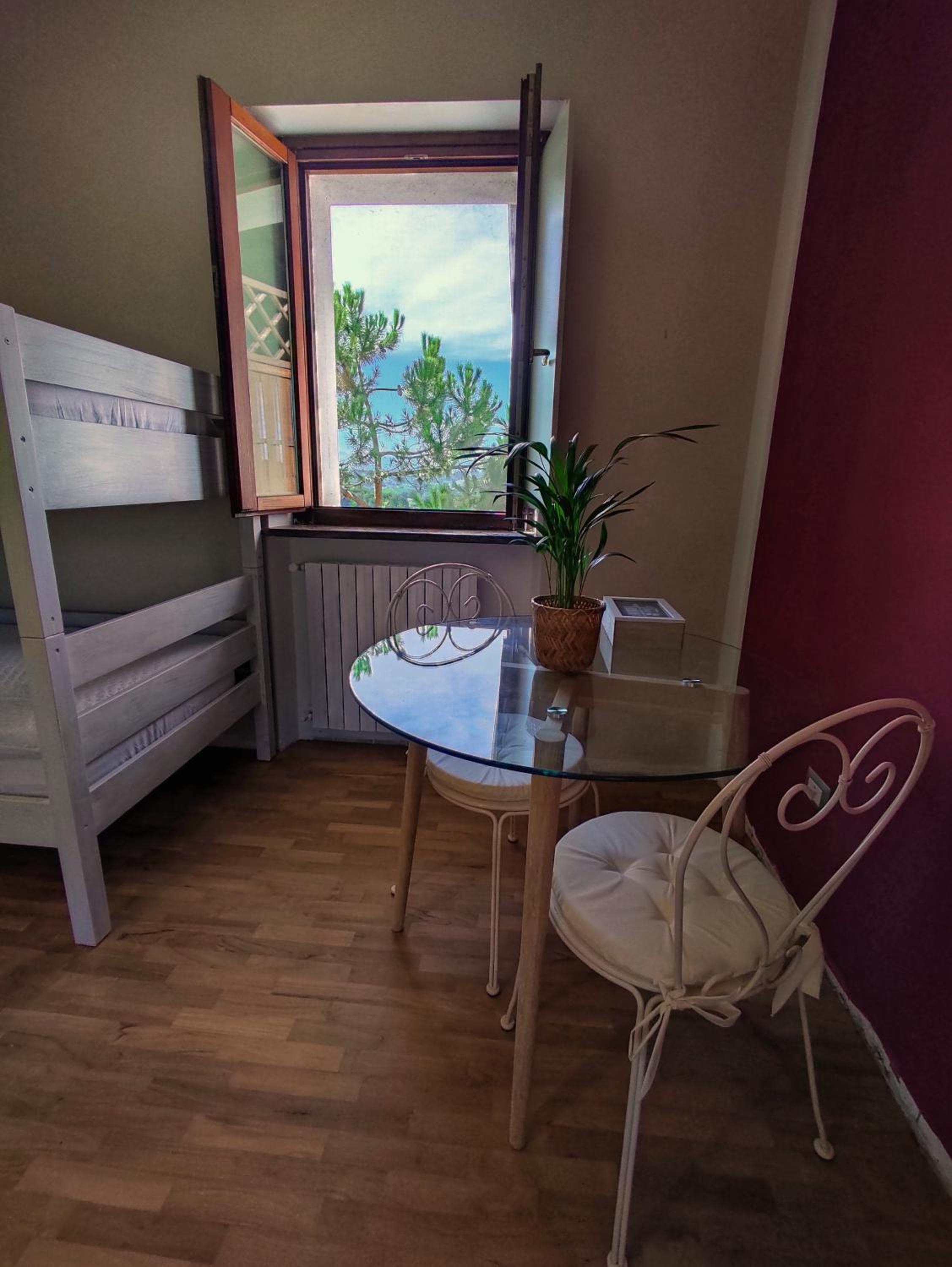 Large Double Room photo 2
