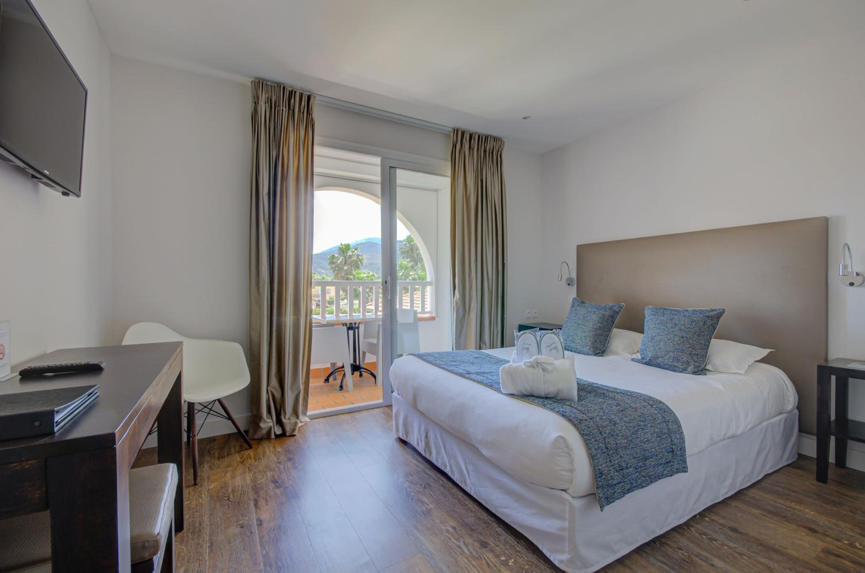 Double Room with Terrace - Photo 1