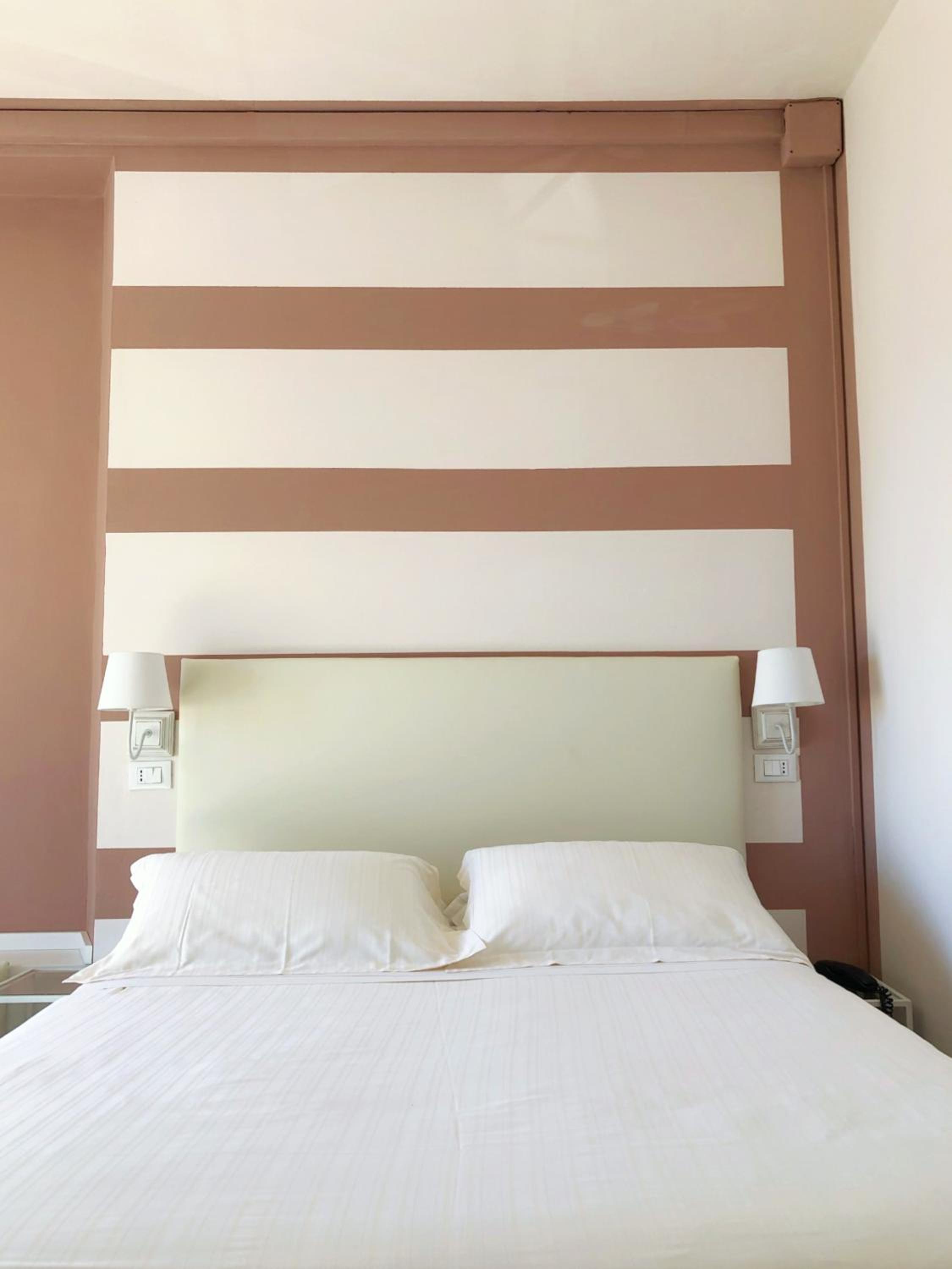 Classic Triple Room with Balcony photo 1