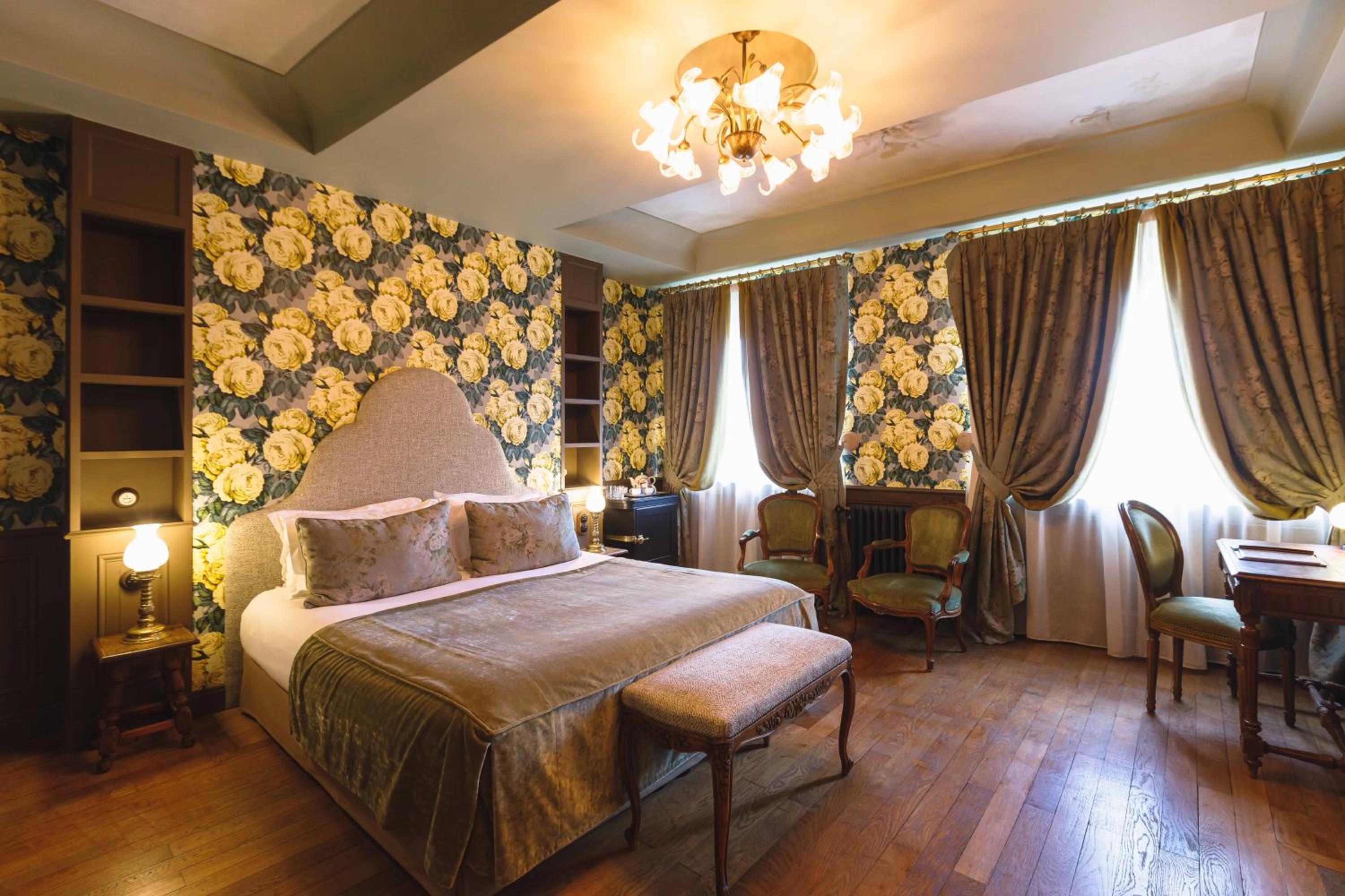 Prestige King Room - Photo 24
