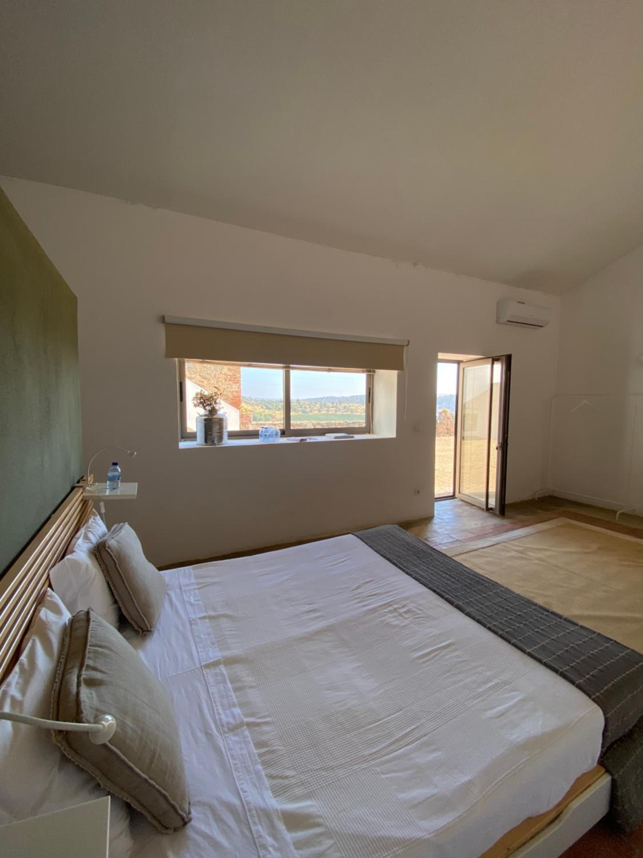Double Room - Pet Friendly photo 2