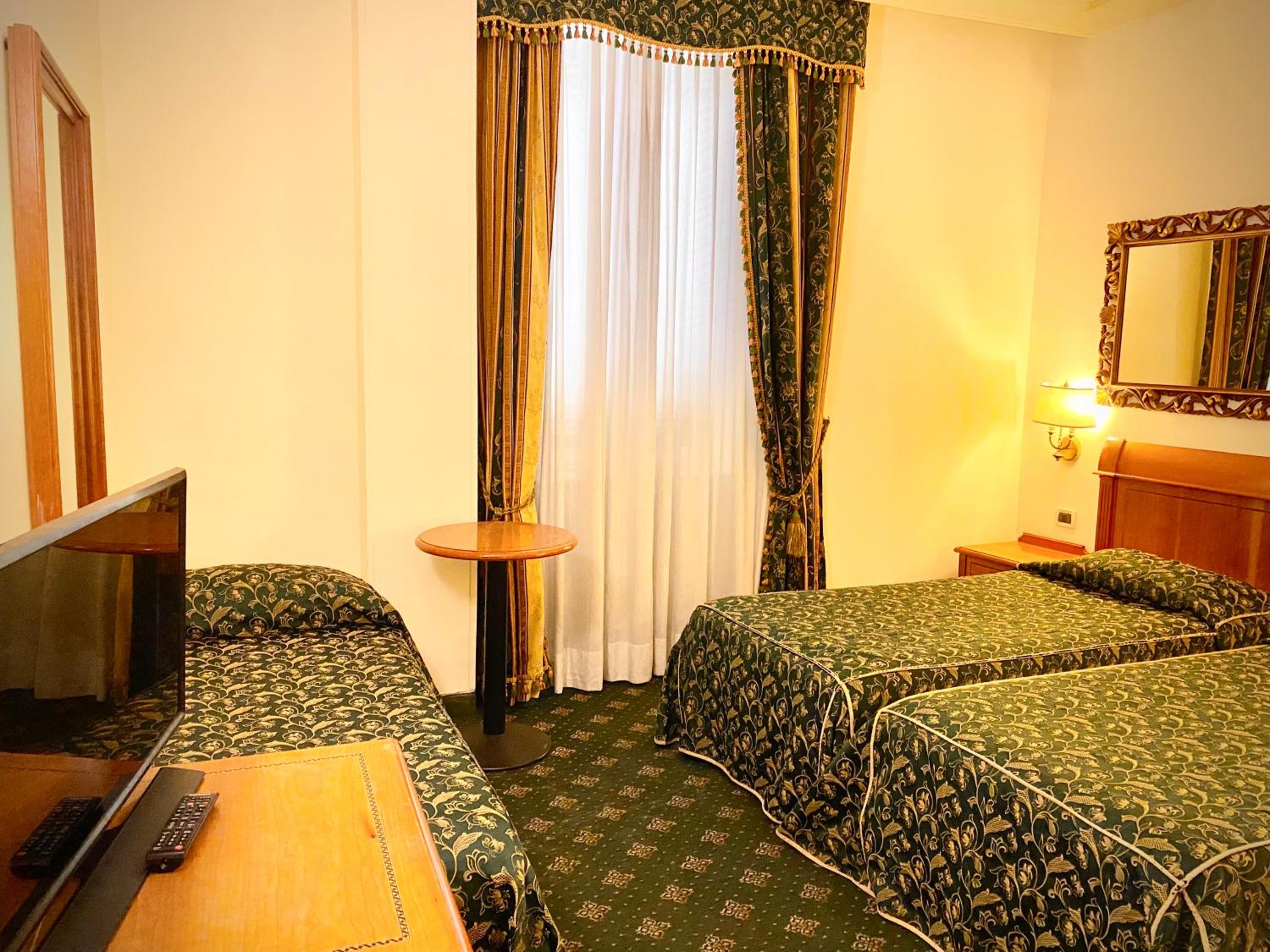 Standard Triple Room photo 1