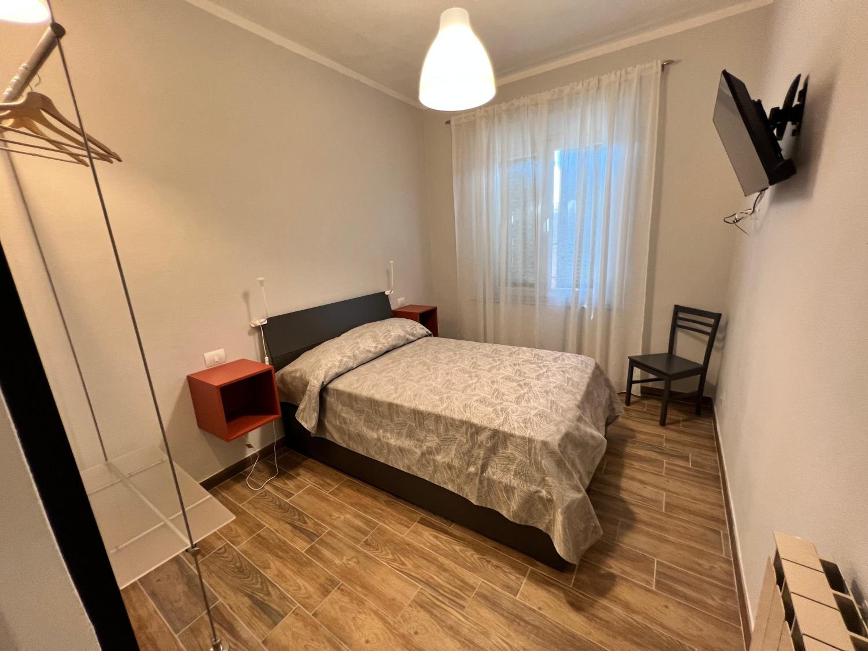 Single Room with Private Bathroom