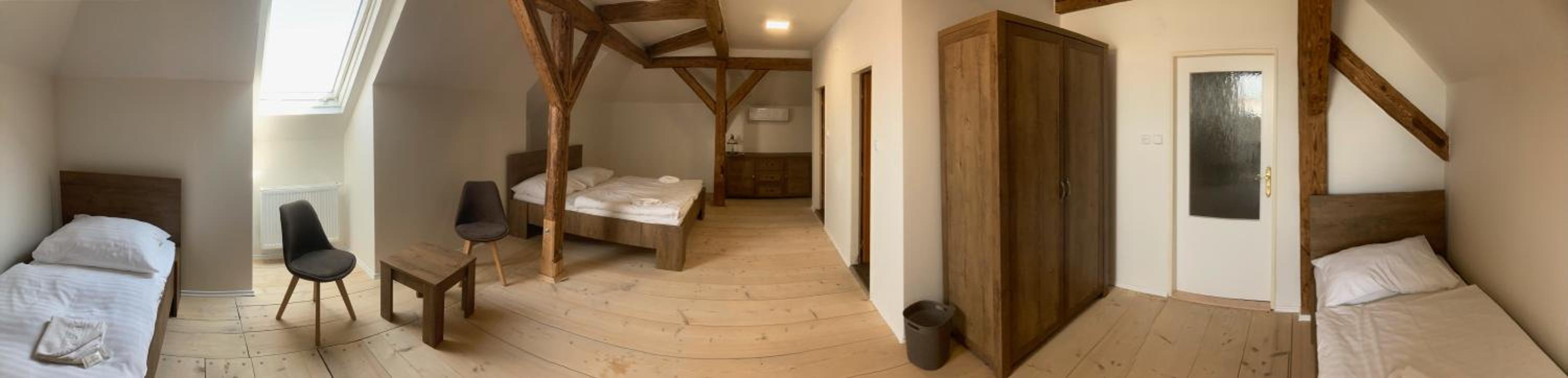 Superior Quadruple Room photo 2