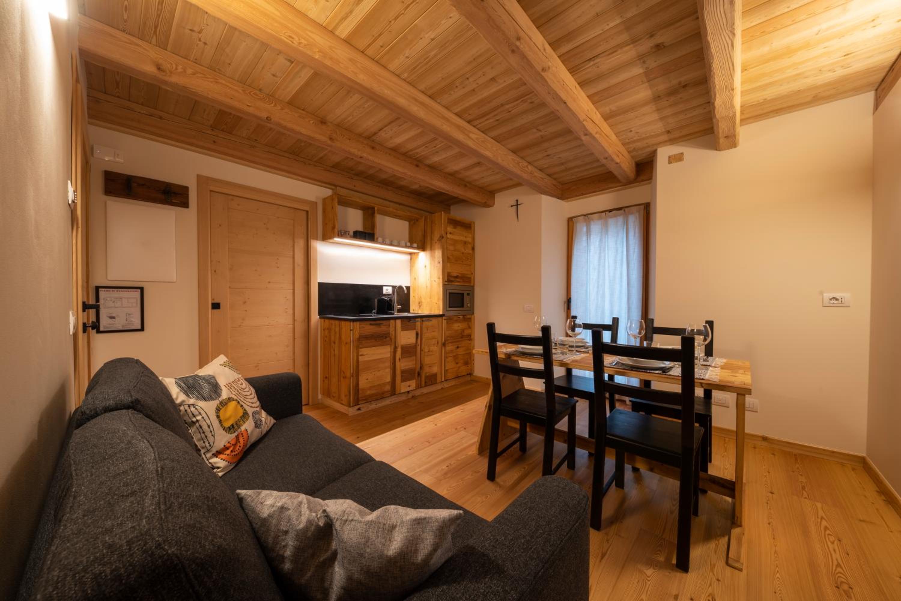 Apartment photo 1