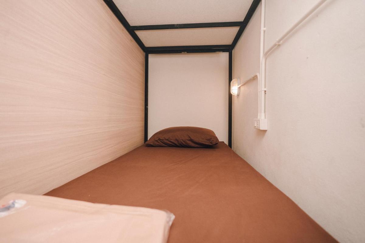 Bed in 4-Bed Mixed Dormitory Room photo 2