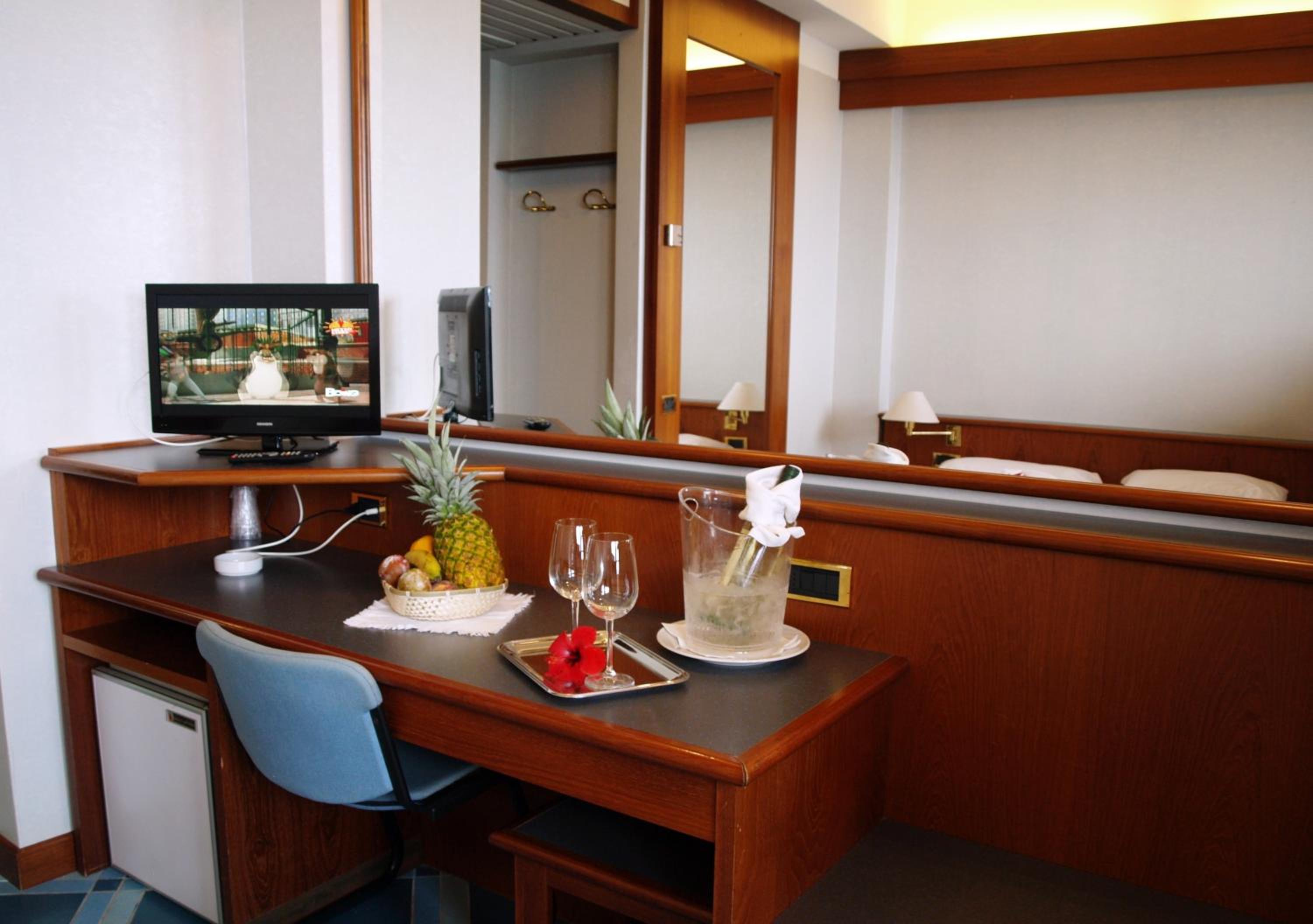 Triple Room - Photo 7