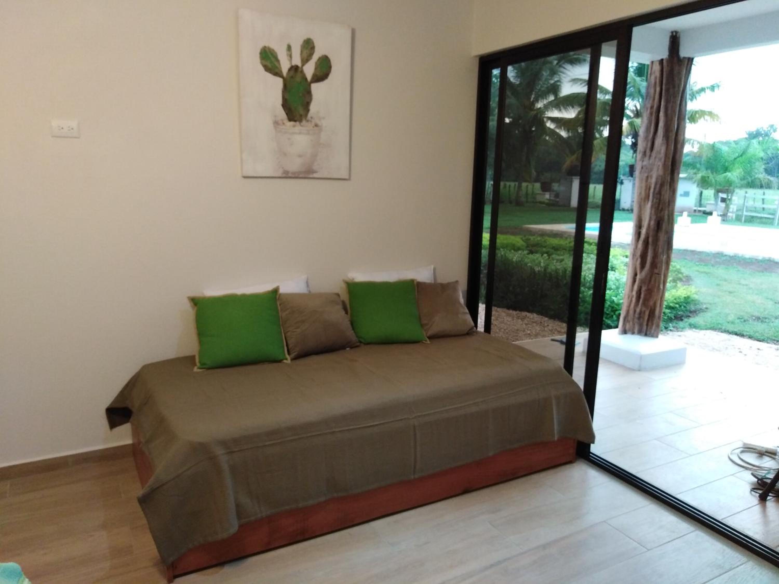 Family Room photo 2