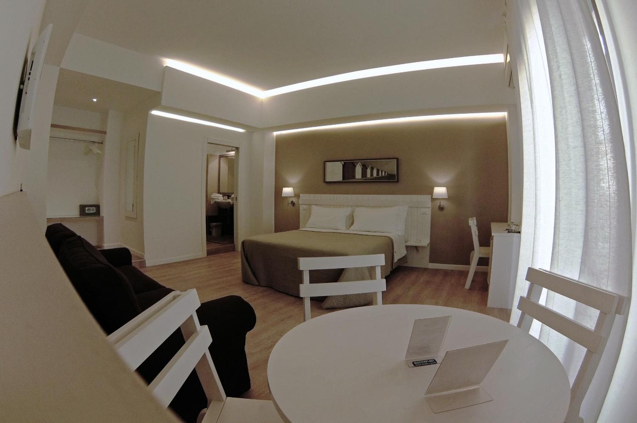 Luxury Quadruple Room photo 1