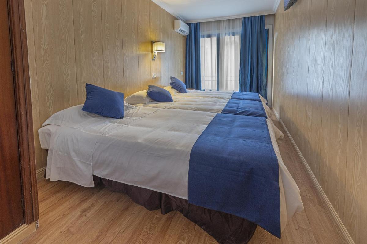 Standard Quadruple Room photo 1