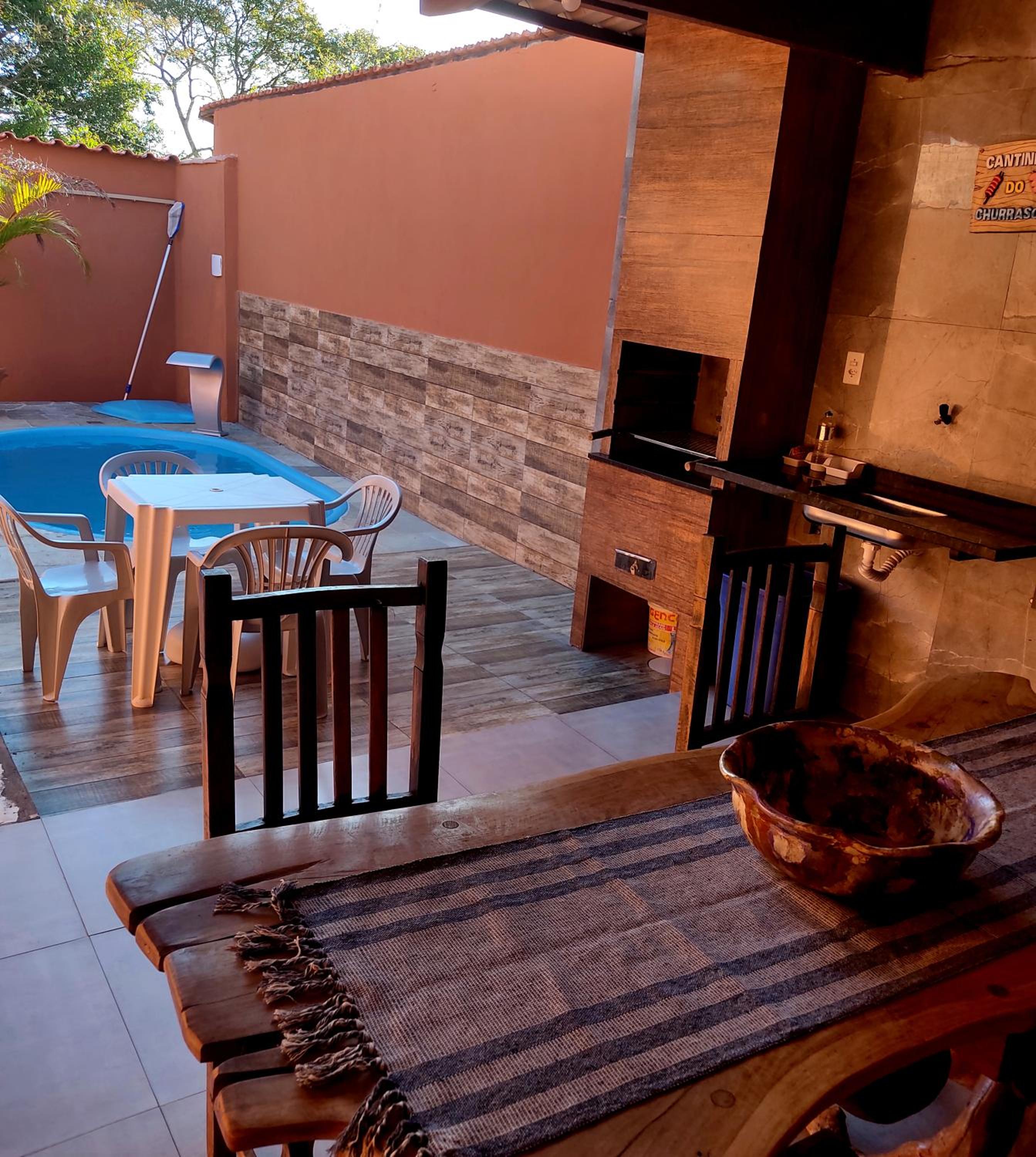 Two-Bedroom House - Photo 3