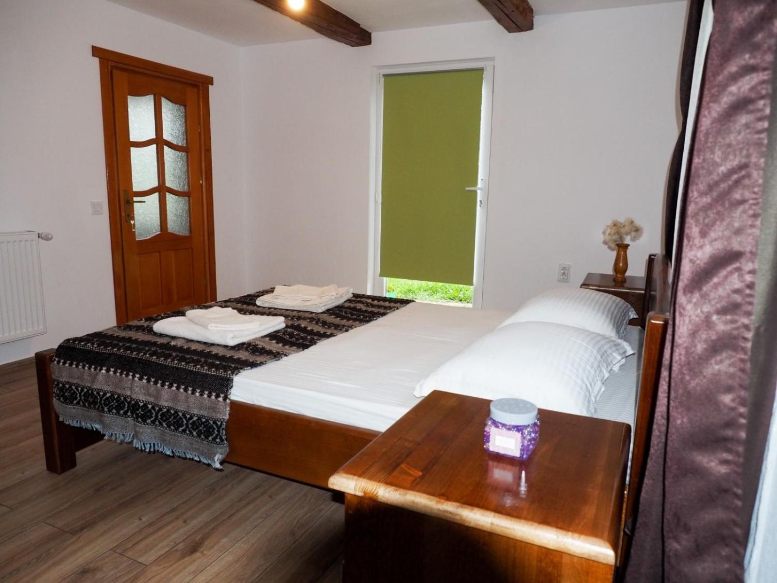 Double Room - Photo 1