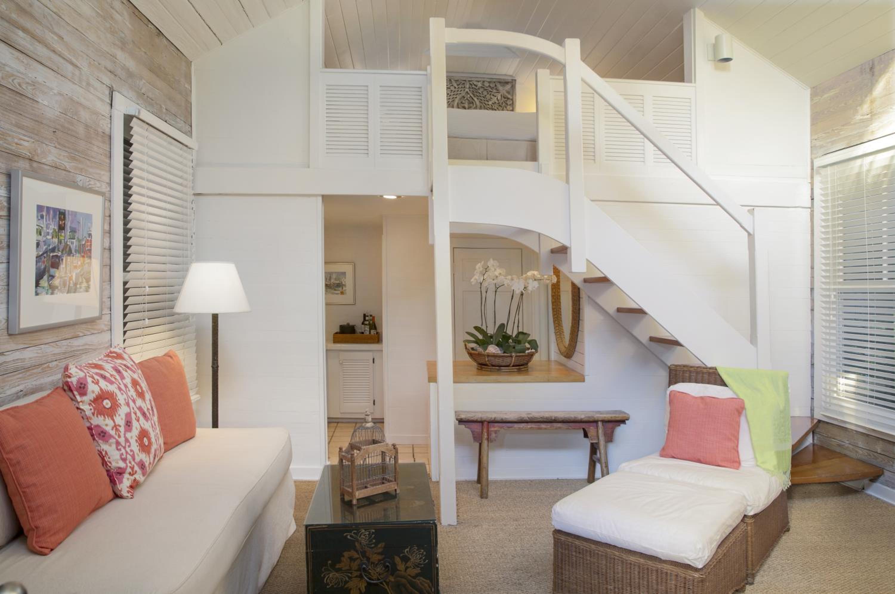 Deluxe Queen Room - Photo 6