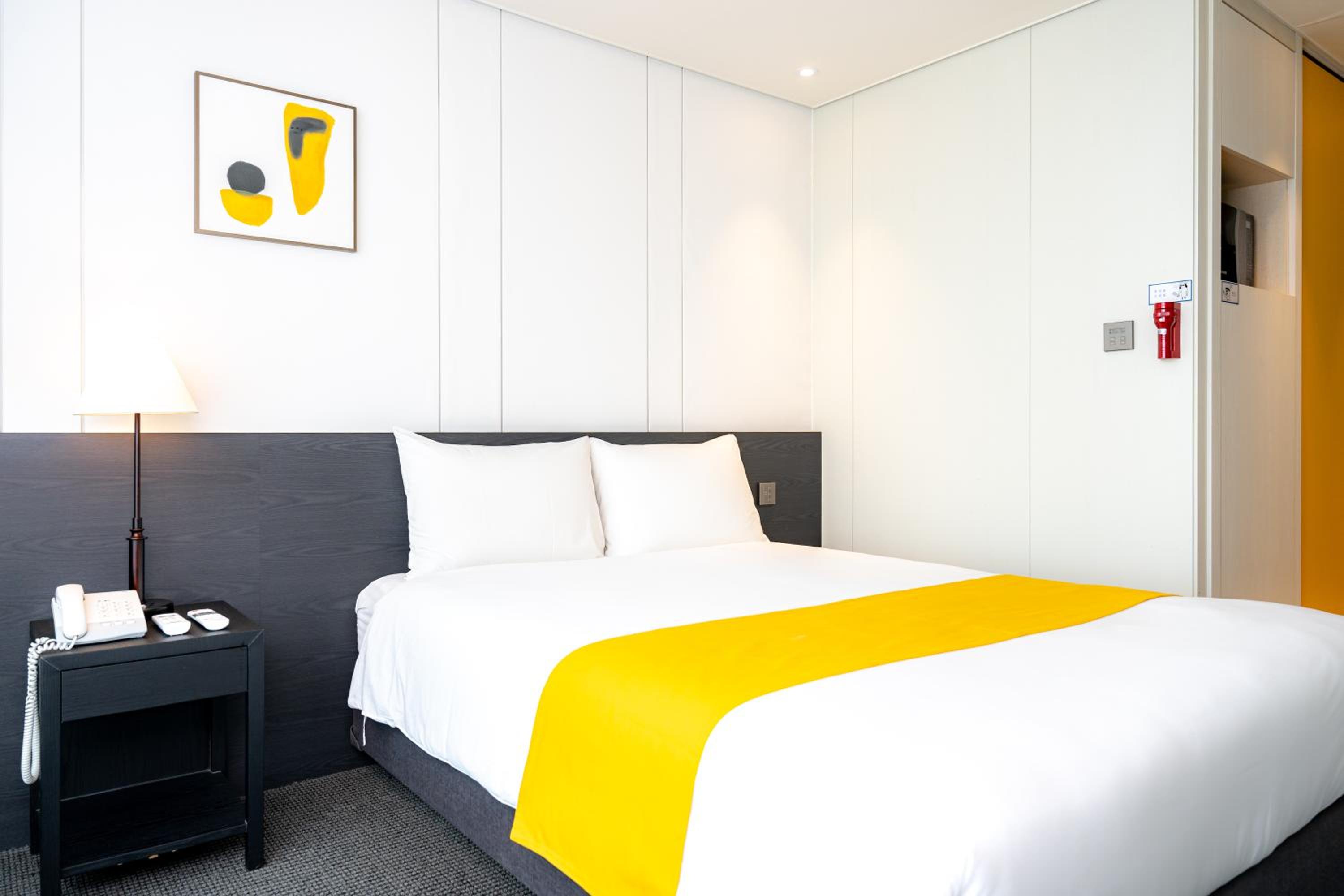 Standard Double Room - Photo 1