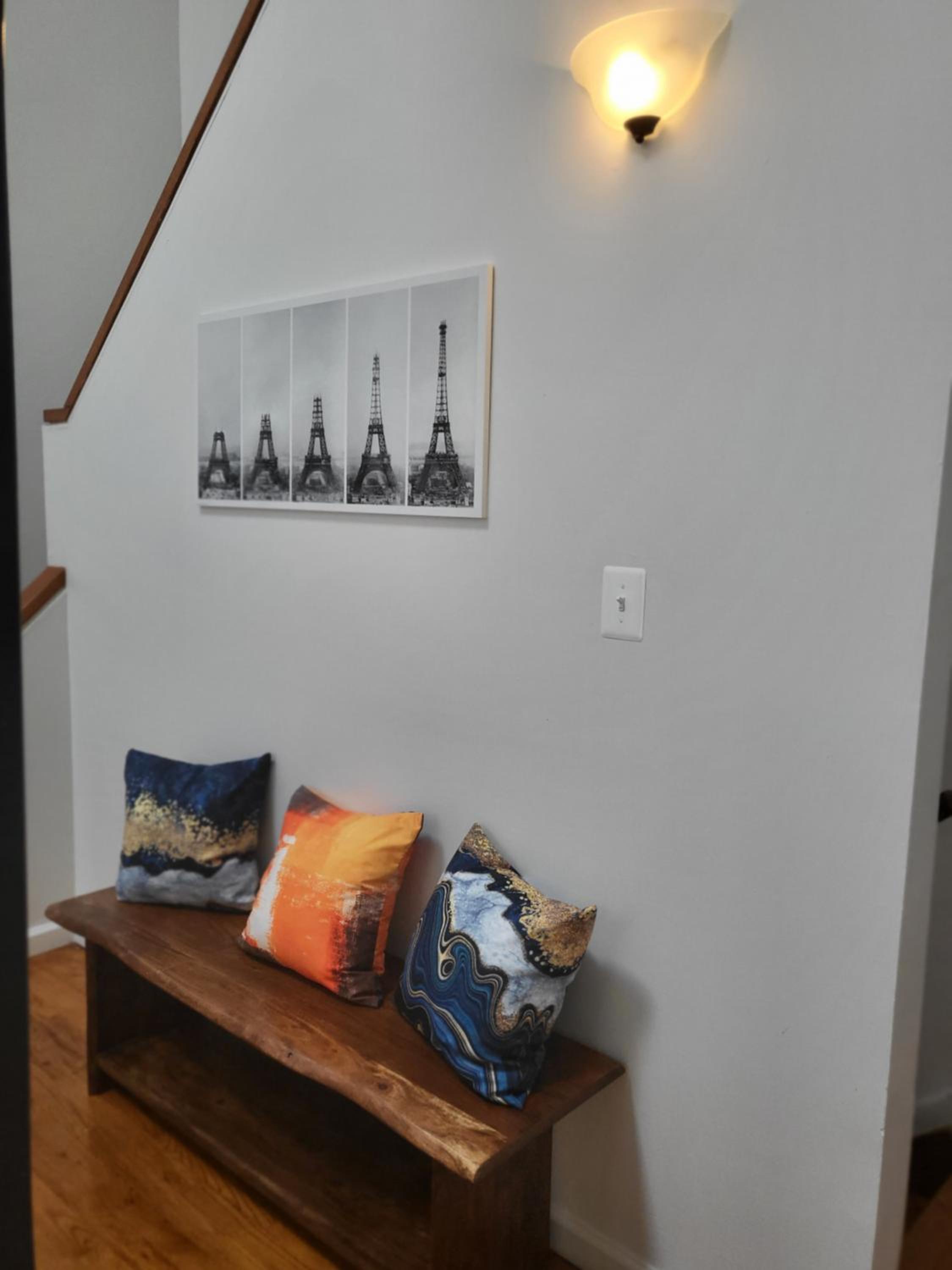 Four-Bedroom House - Photo 9