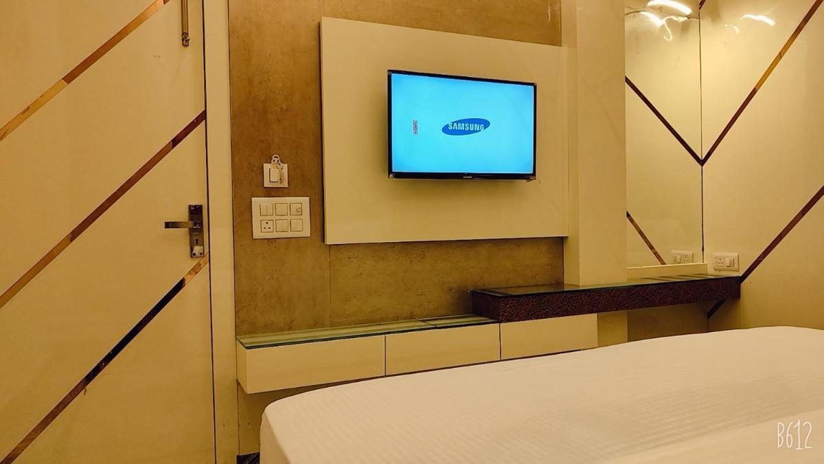 Superior King Room photo 3